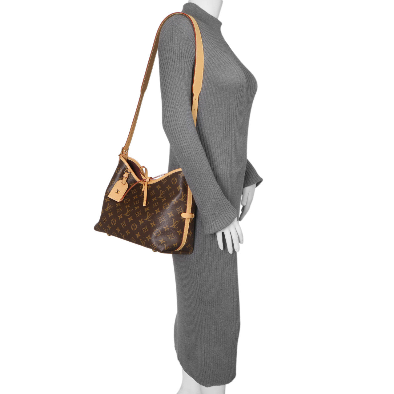 Exclusive Louis Vuitton Monogram Carryall PM — Lifestyle View