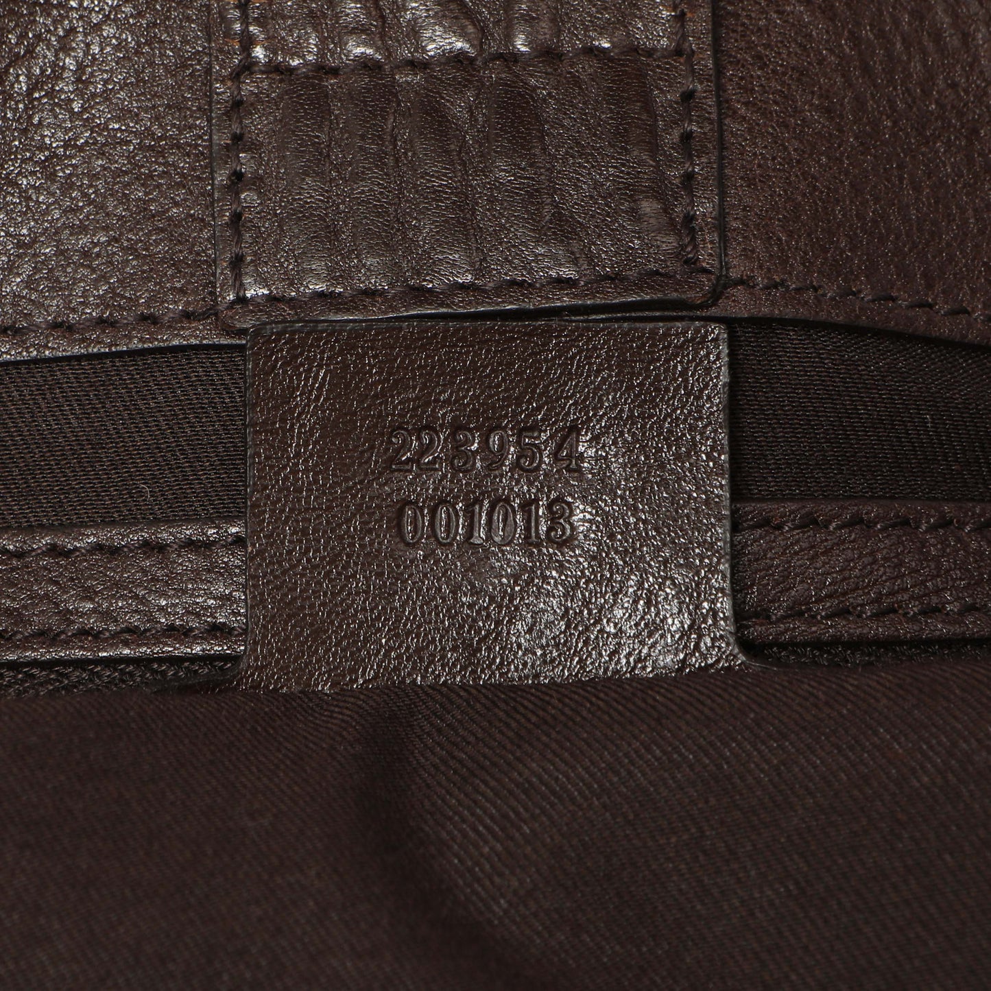 Exclusive Gucci Monogram Interlocking Icon Tote — Lifestyle View