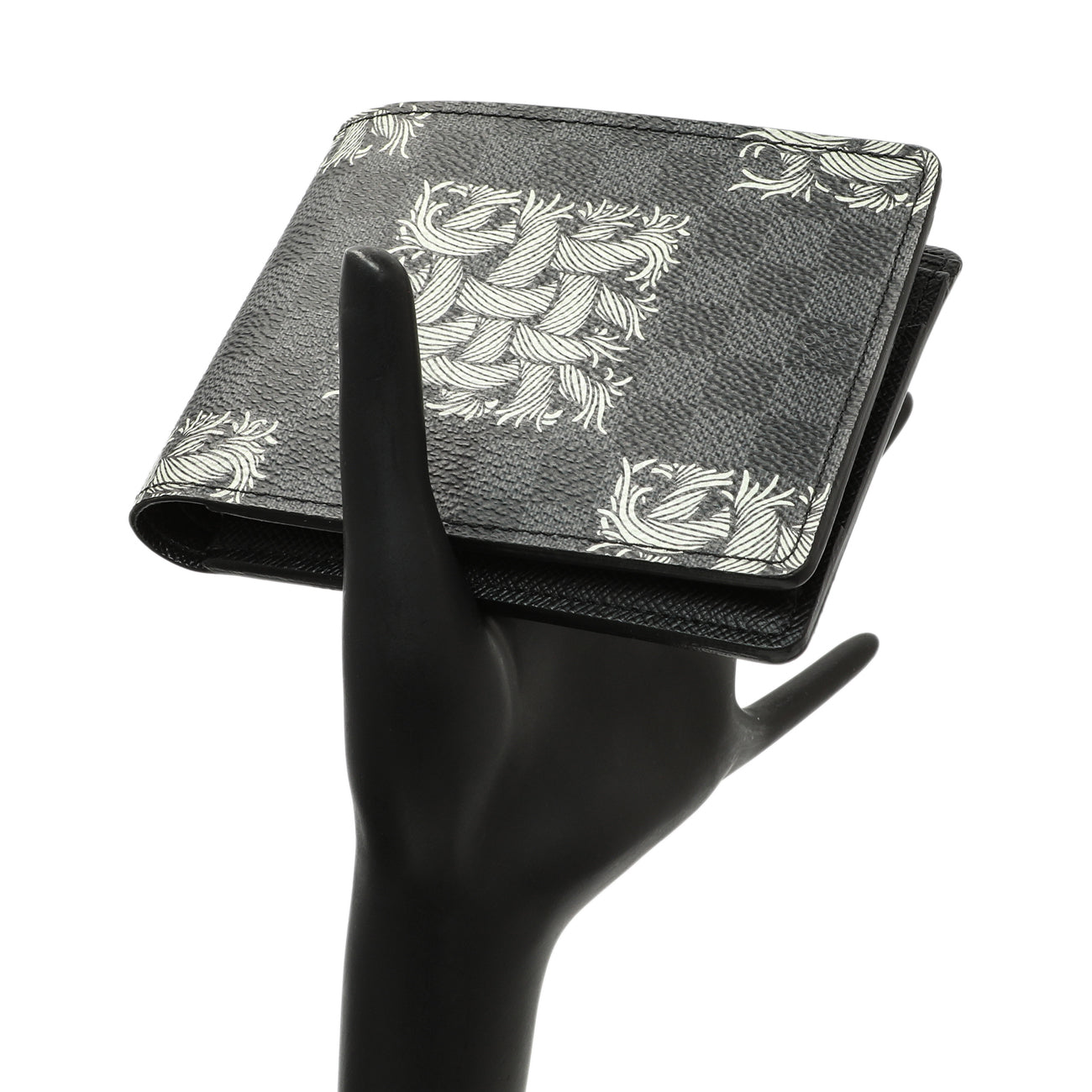 Exclusive Louis Vuitton Damier Graphite Nemeth Multiple Wallet — Alternate View 7