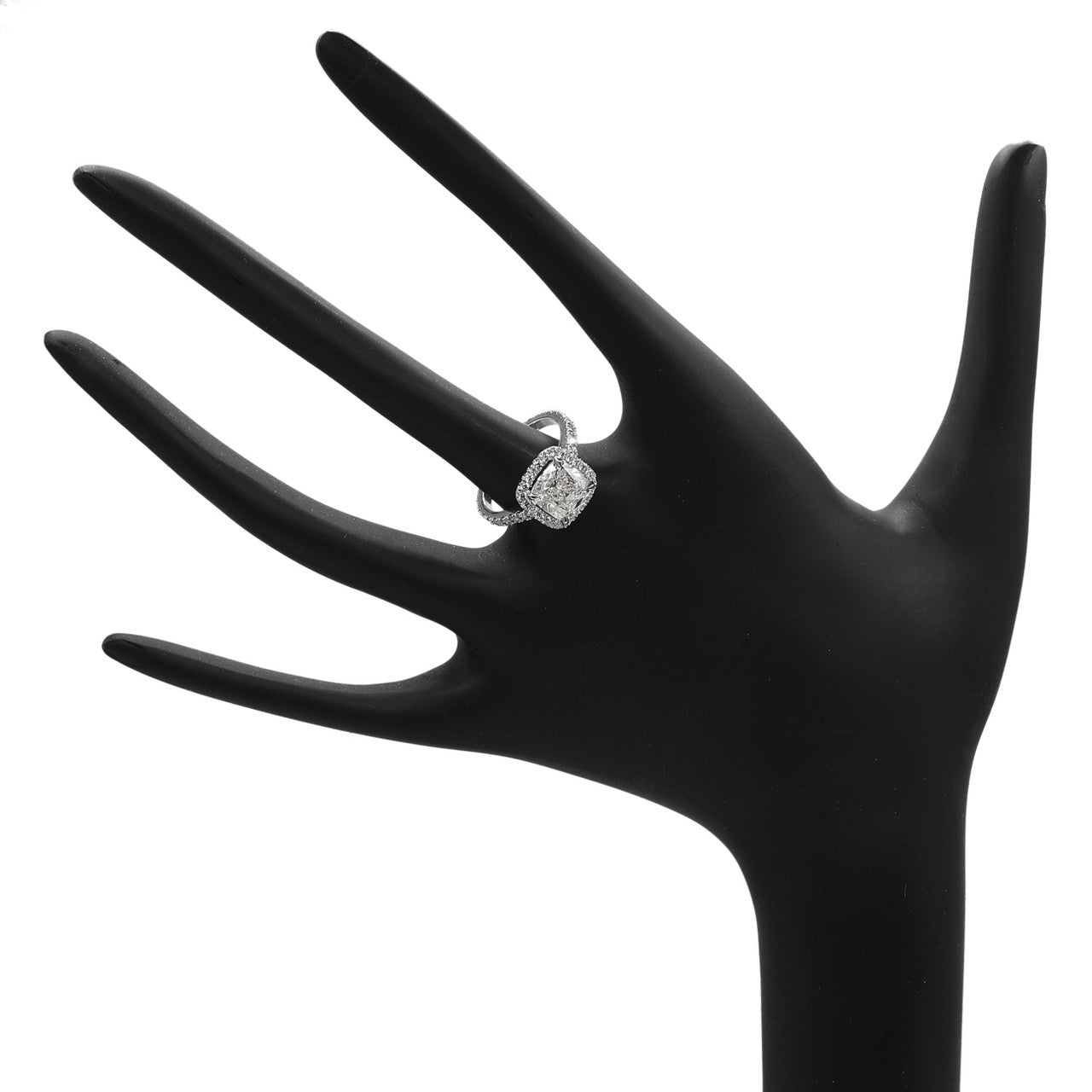 Exclusive 18K White Gold 3.04 Carat Cushion Cut Diamond Ring — Top View