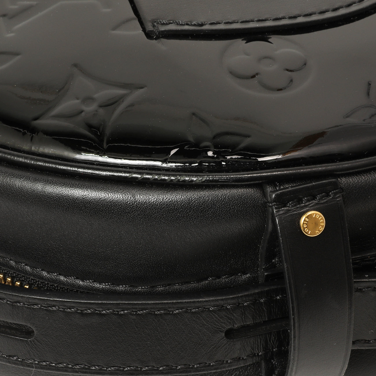 Exclusive Louis Vuitton Black Vernis Boite Chapeau Souple MM — Alternate View 11