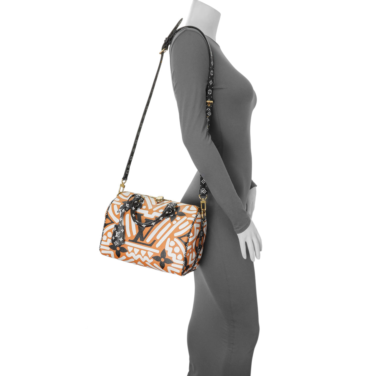 Exclusive Louis Vuitton Monogram Giant Crafty Speedy Bandouliere 25 — Alternate View 8