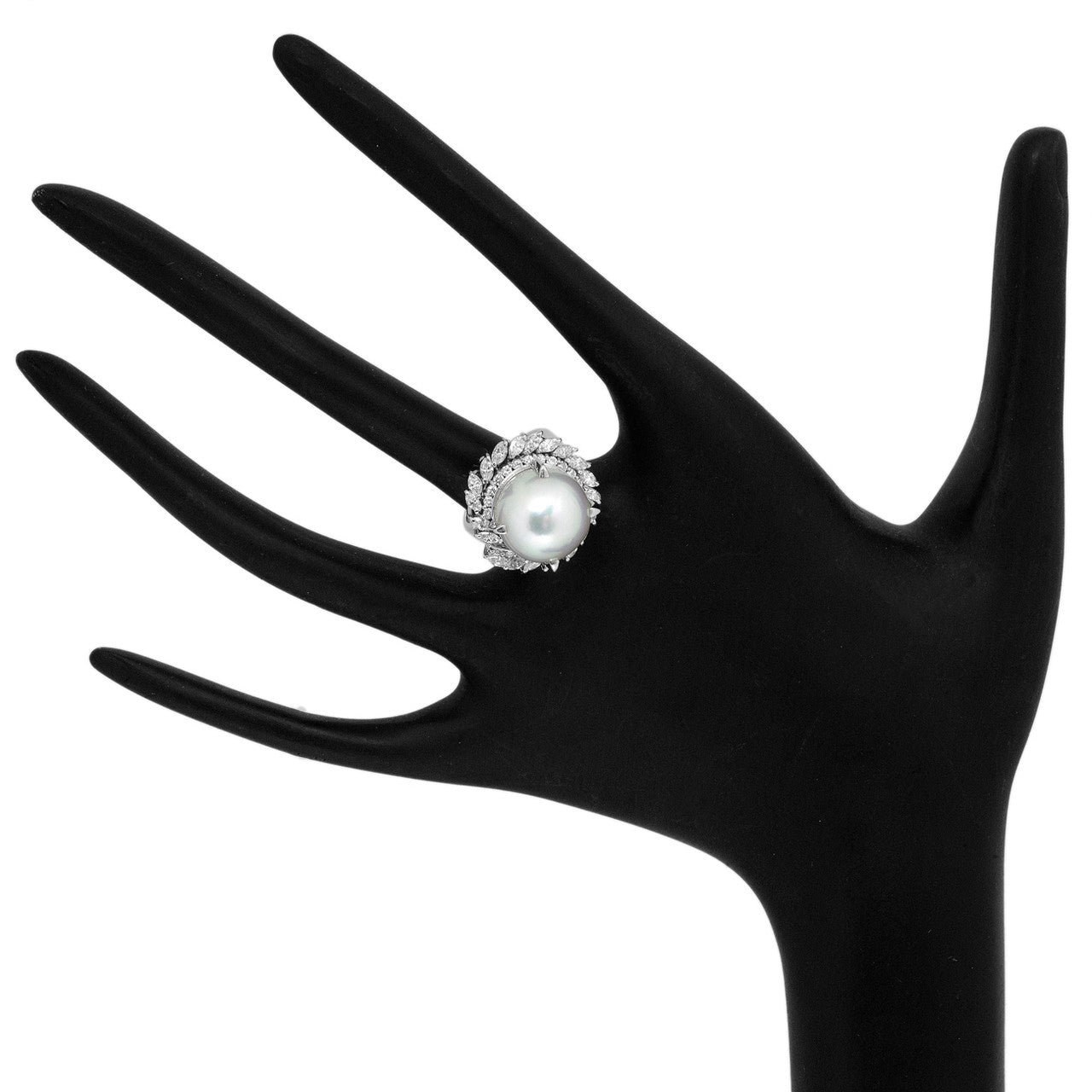 Exclusive Platinum 13.6mm South Sea Pearl Diamond Ring — 4 — Top View