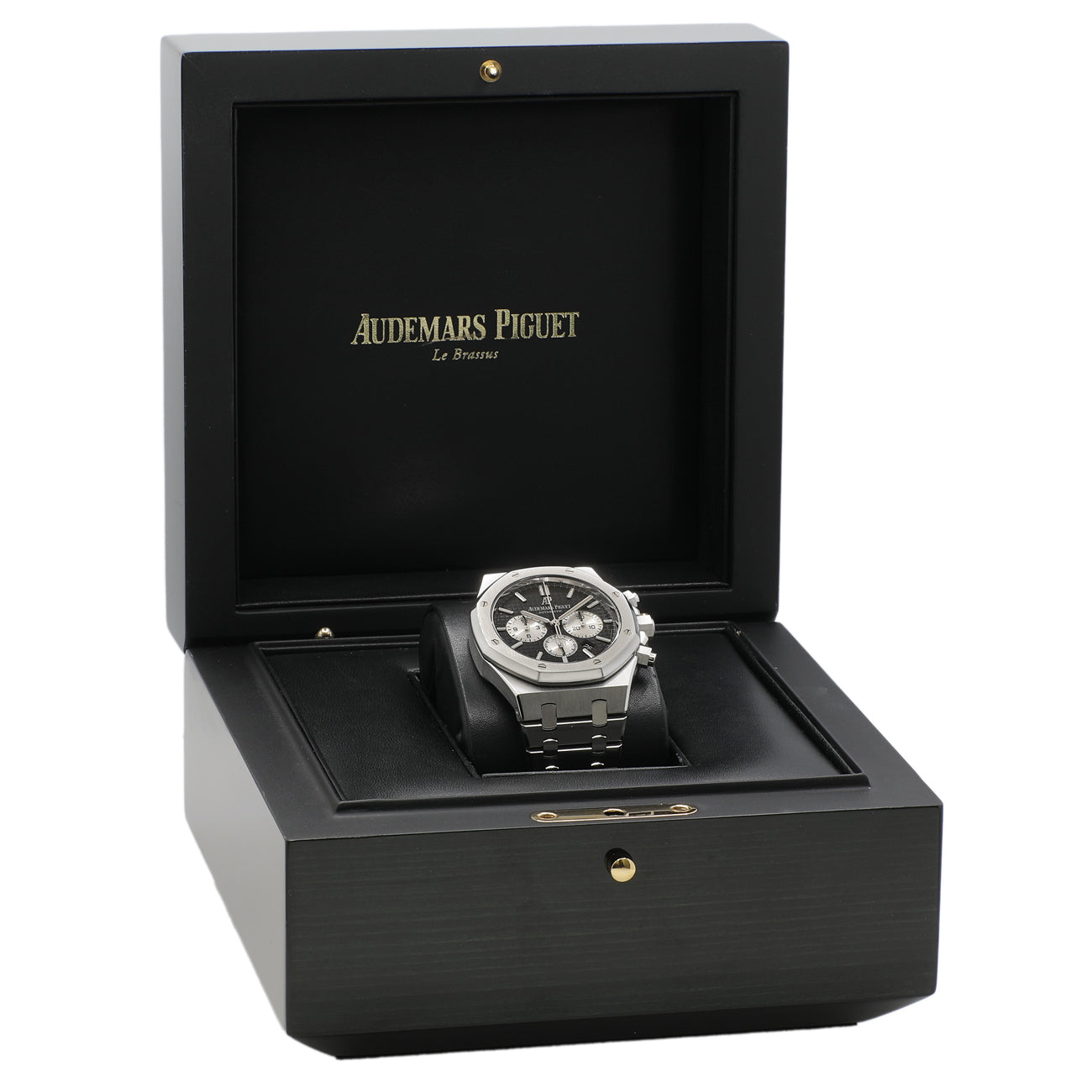 Exclusive Audemars Piguet Royal Oak Chronograph 26331ST.OO.1220ST.02 — Detail View