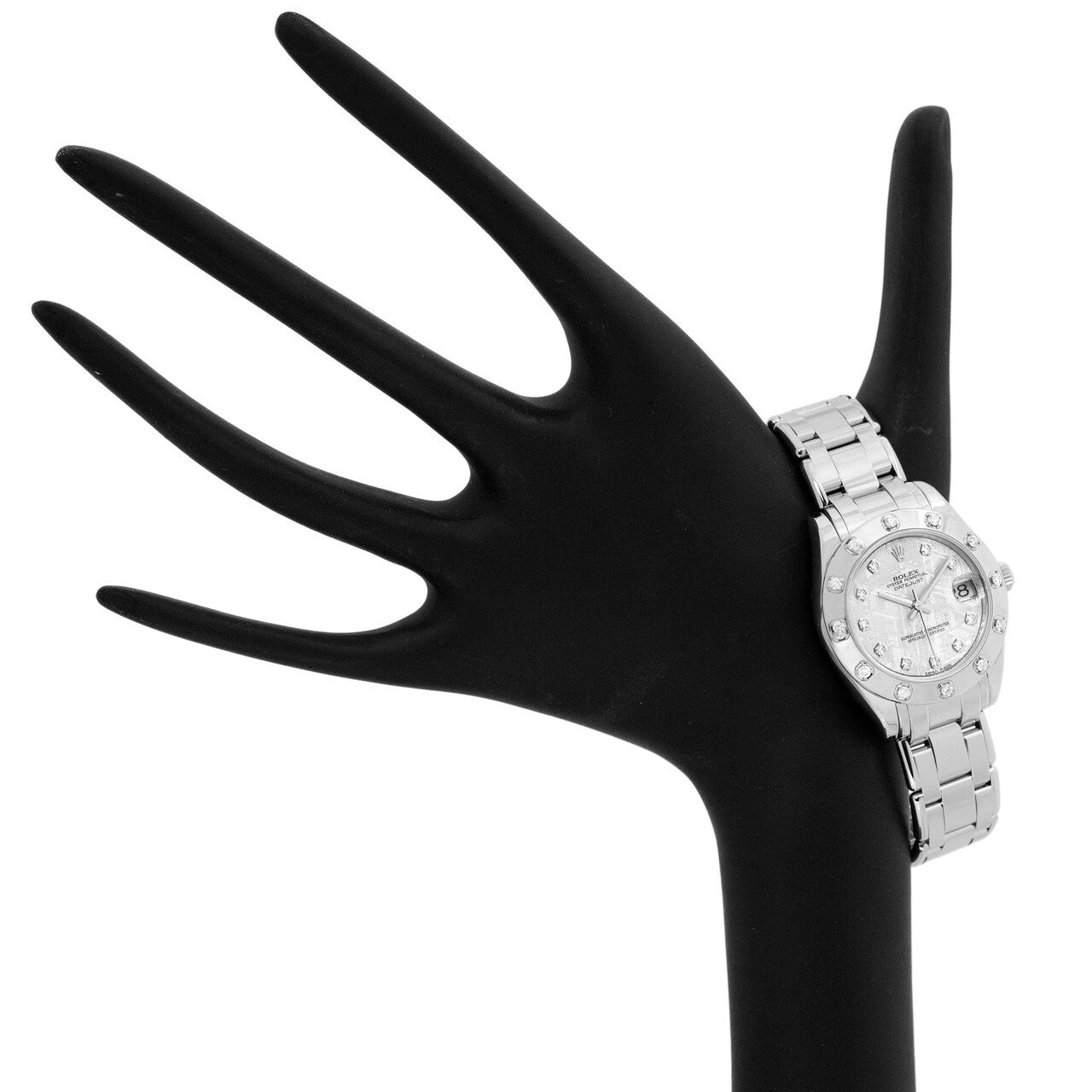 Exclusive Rolex 18K White Gold Diamond Pearlmaster 34 81319 — Detail View