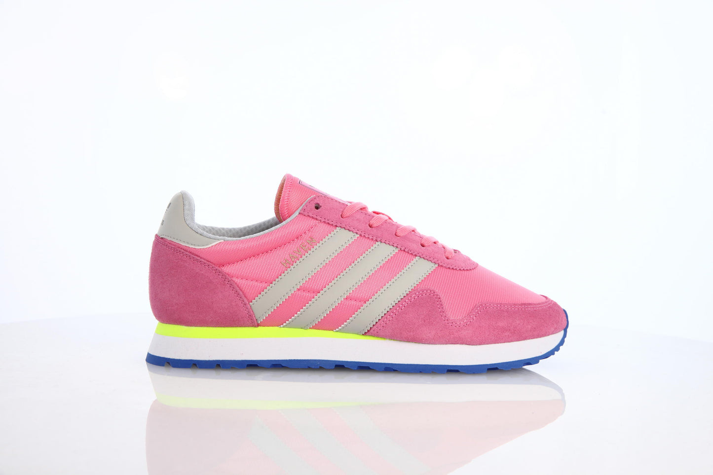 Exclusive adidas Originals Haven "Easy Pink" — 3.5 — Front View