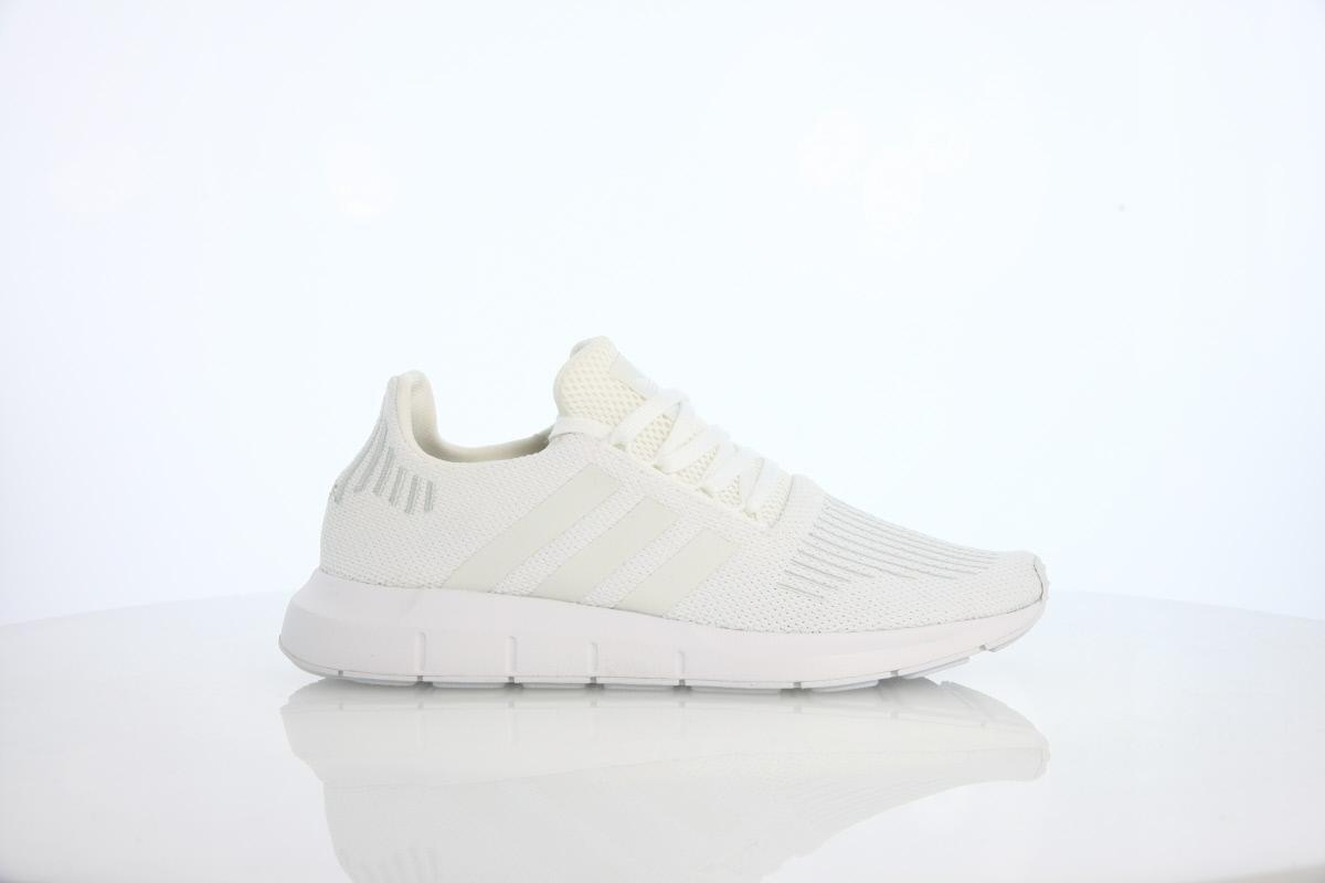 Exclusive adidas Originals Swift Run "Crystal White" — 3.5 — Front View