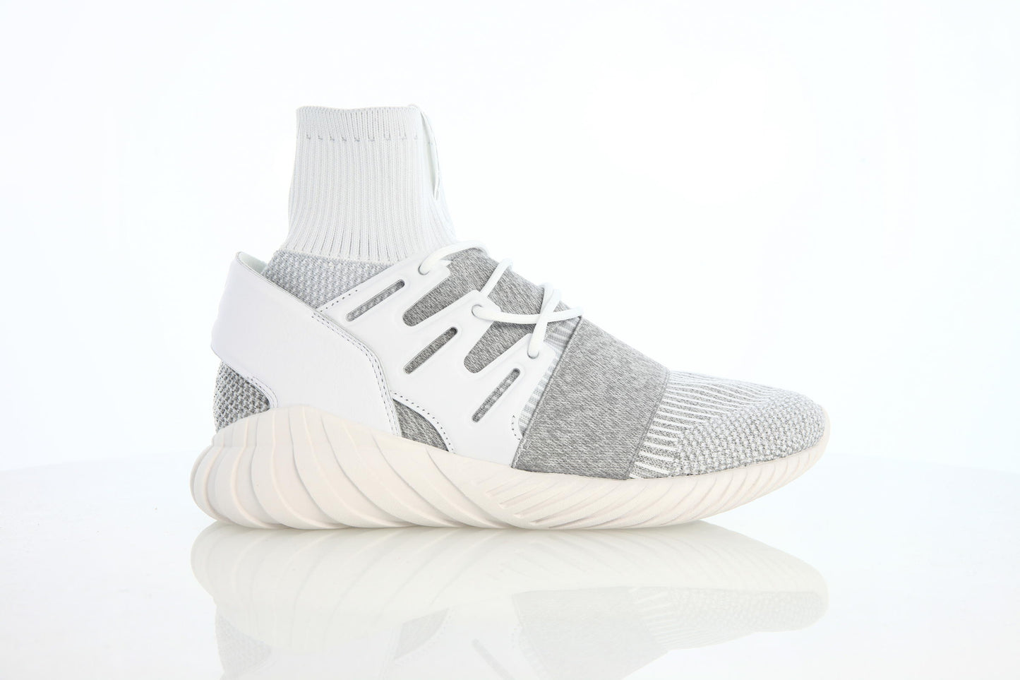 Exclusive adidas Originals Tubular Doom Primeknit "White" — 3.5 — Front View
