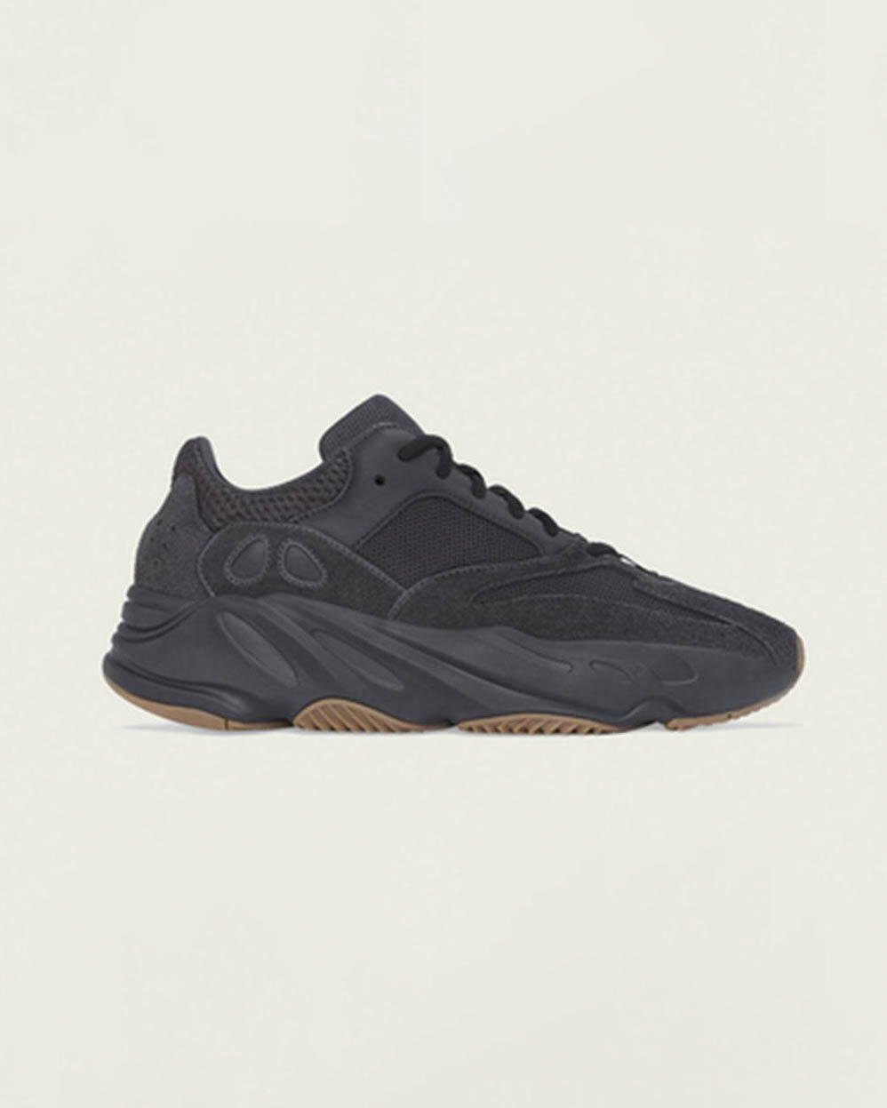 Exclusive adidas Originals YEEZY BOOST 700 "Utility Black" — 3.5 — Front View