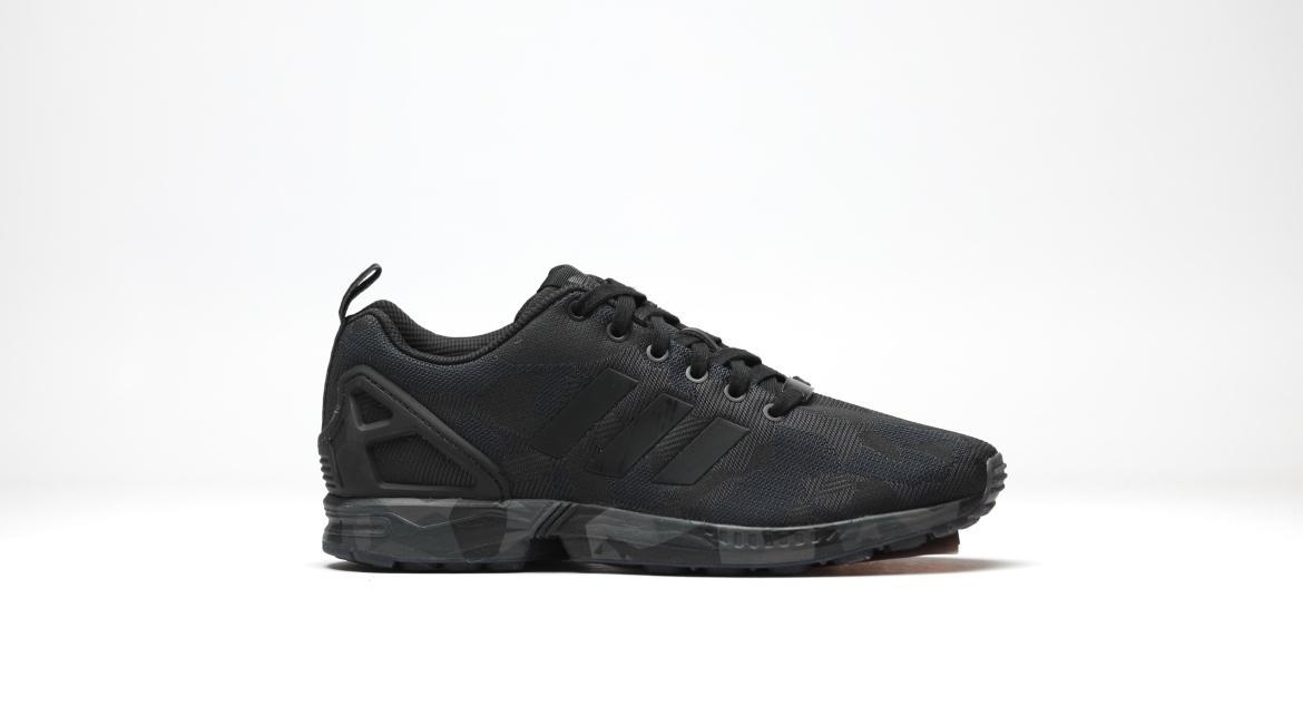 Exclusive adidas Originals ZX Flux Camo "Black" — 3.5 — Front View