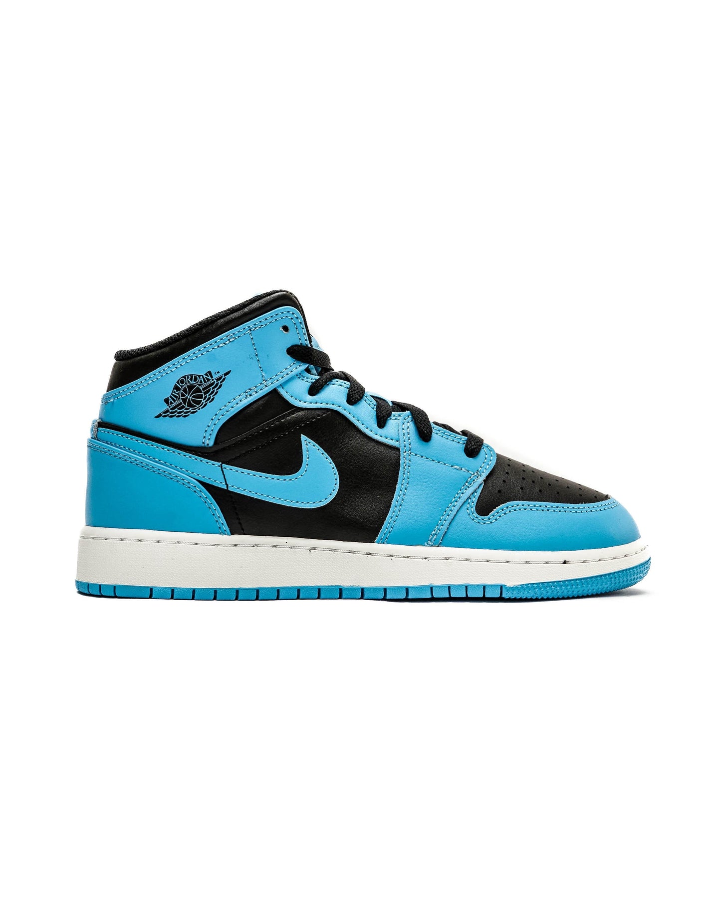 Exclusive Air Jordan 1 MID (GS) — 3.5Y — Front View