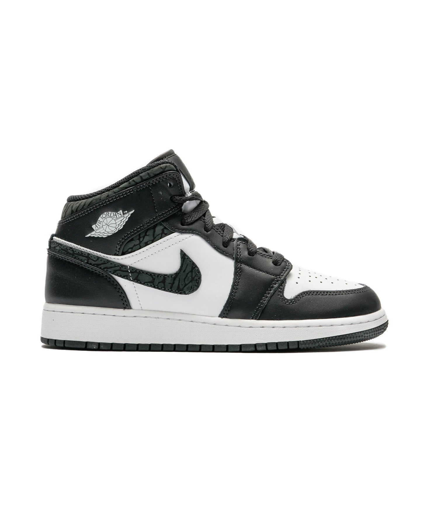 Exclusive AIR JORDAN 1 MID SE (GS) 'Panda Elephant' — 3.5Y — Front View
