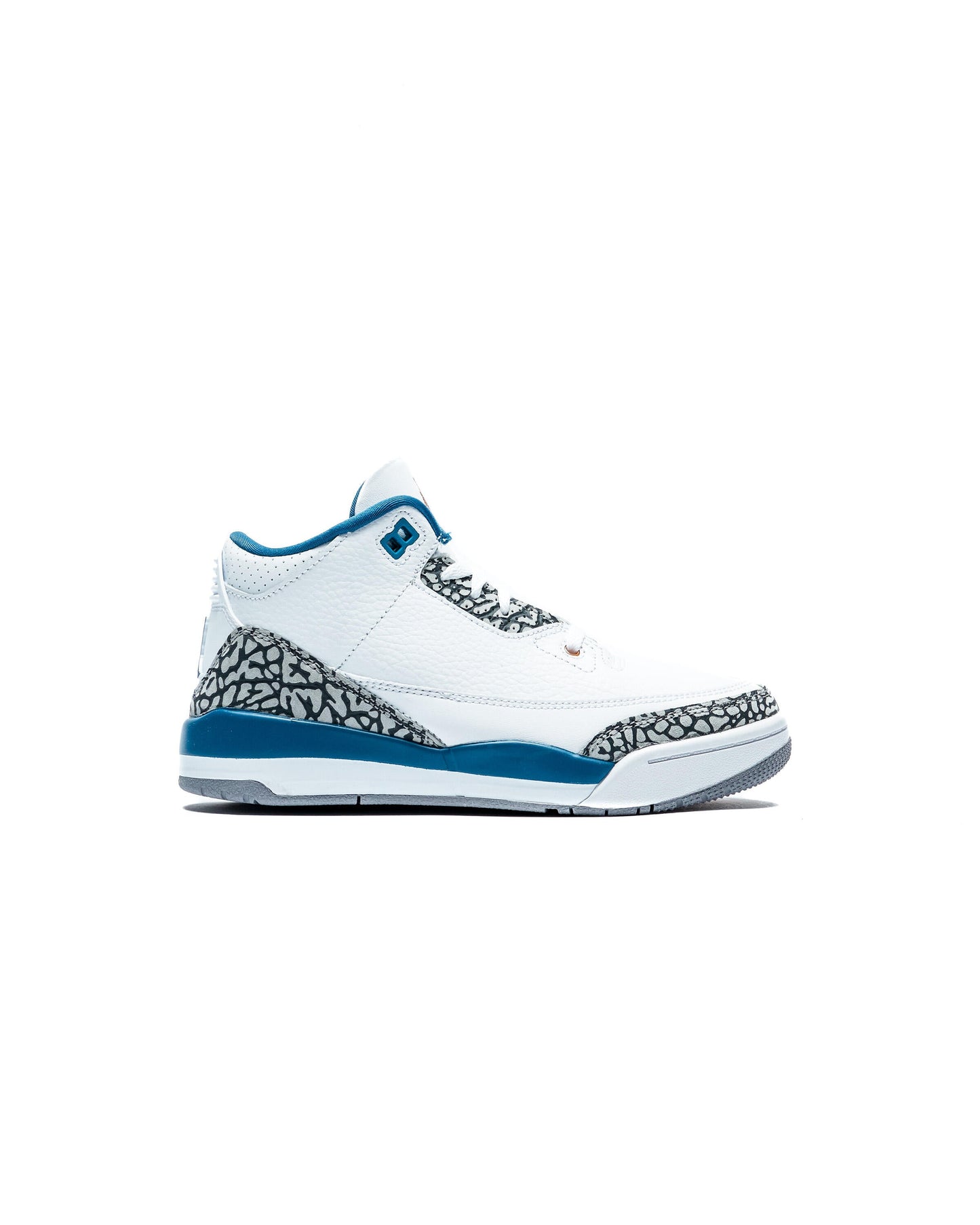 Exclusive Air Jordan 3 RETRO (PS) 'Wizards' — 1.5Y — Front View