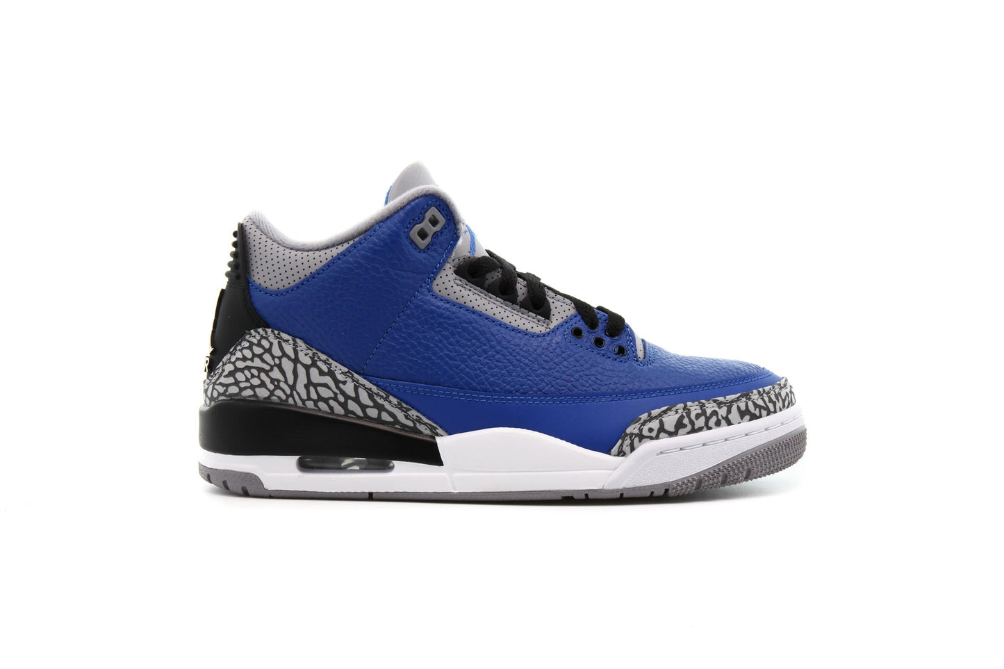 Exclusive Air Jordan 3 RETRO "BLUE CEMENT" — 3.5 — Front View