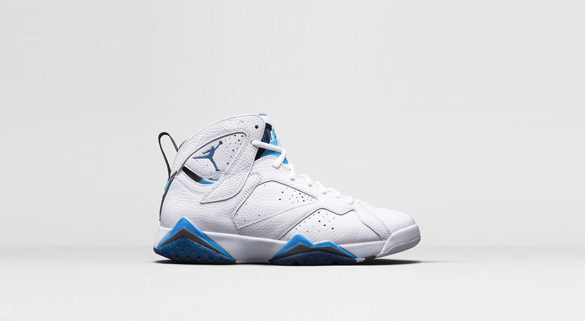Exclusive Air Jordan 7 Retro BG "French Blue" — 3.5Y — Front View