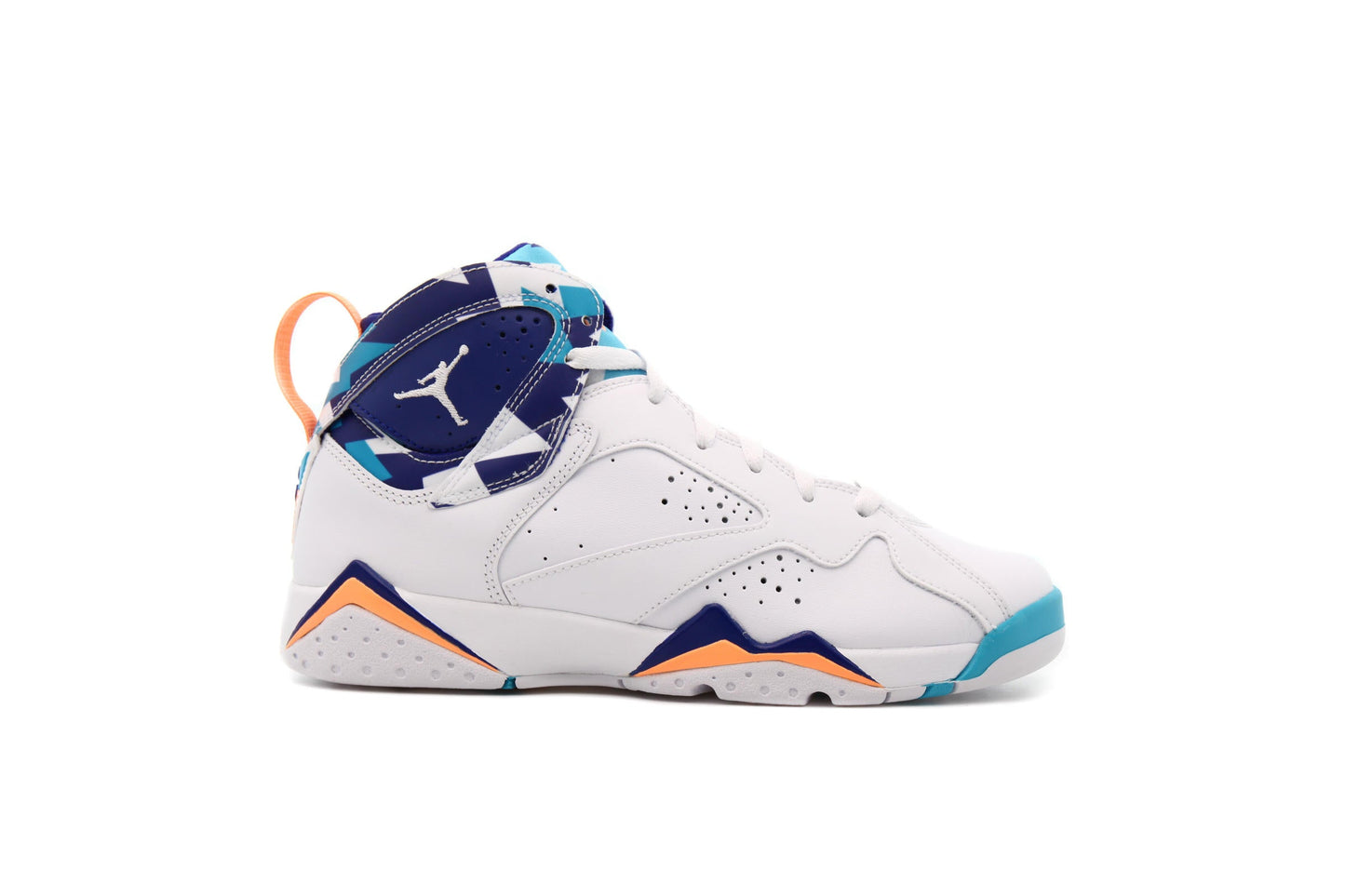 Exclusive Air Jordan 7 RETRO (GS) "WHITE" — 3.5Y — Front View