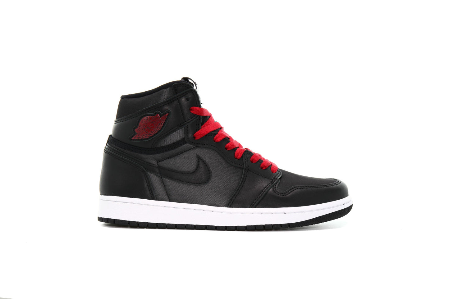 Exclusive Air Jordan 1 RETRO HIGH OG "Black Satin" — 3.5 — Front View