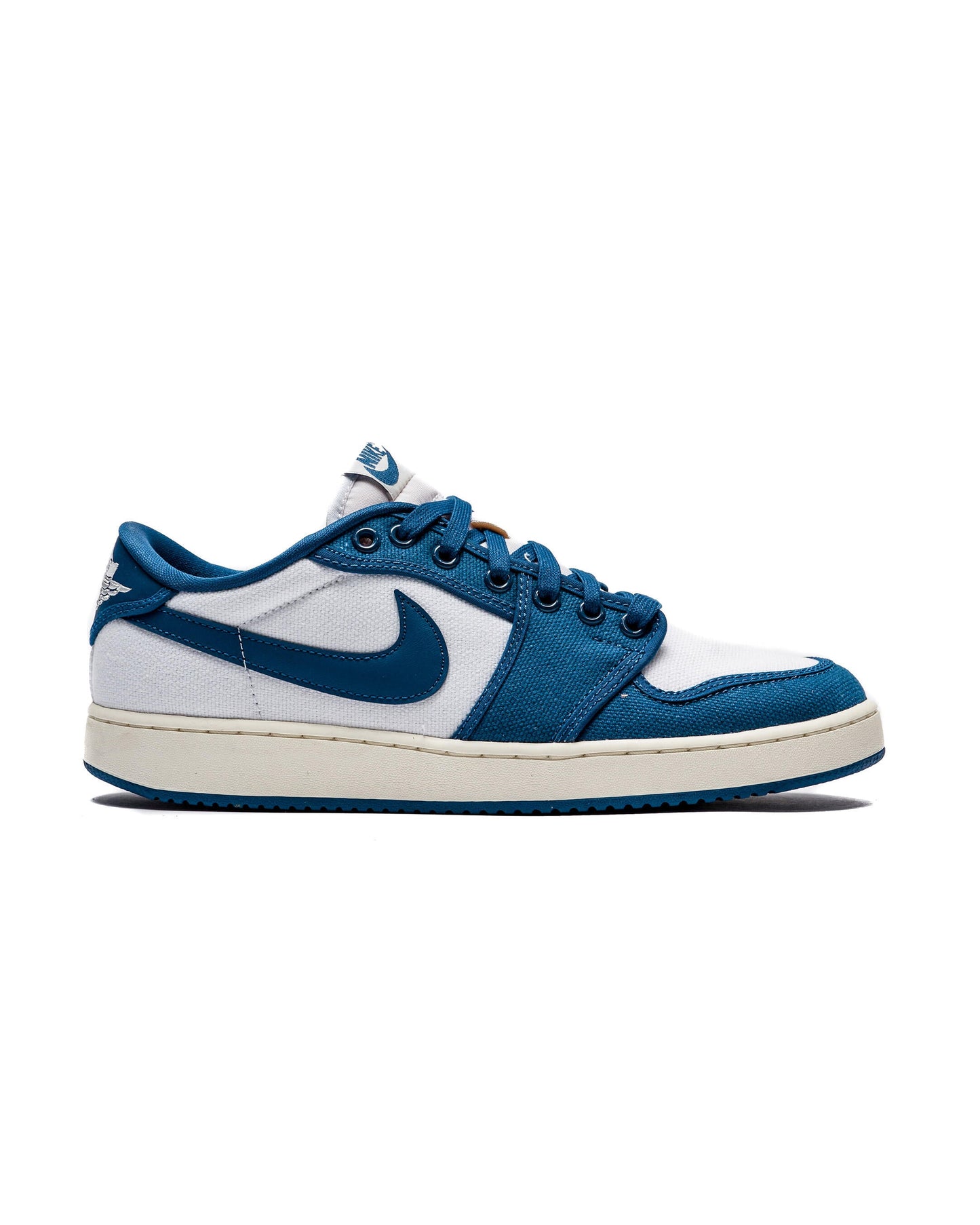 Exclusive AIR Jordan 1 KO LOW — 3.5 — Front View