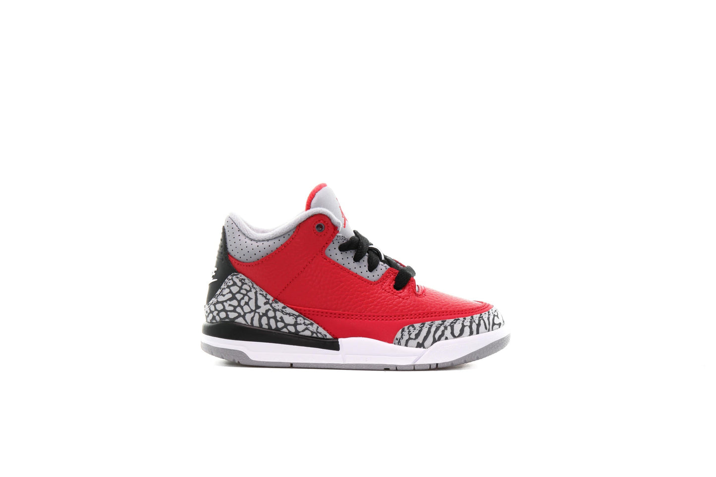 Exclusive Air Jordan 3 RETRO SE (PS) "Fire Red" — 1.5Y — Front View