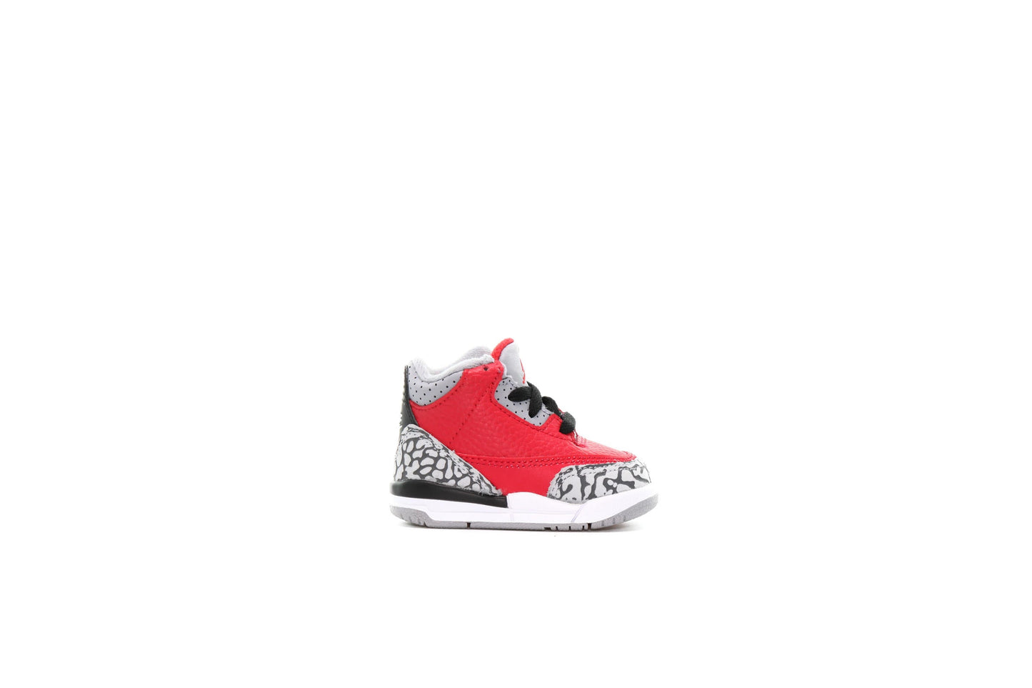 Exclusive Air Jordan 3 RETRO SE (TD) "Fire Red" — 0C — Front View