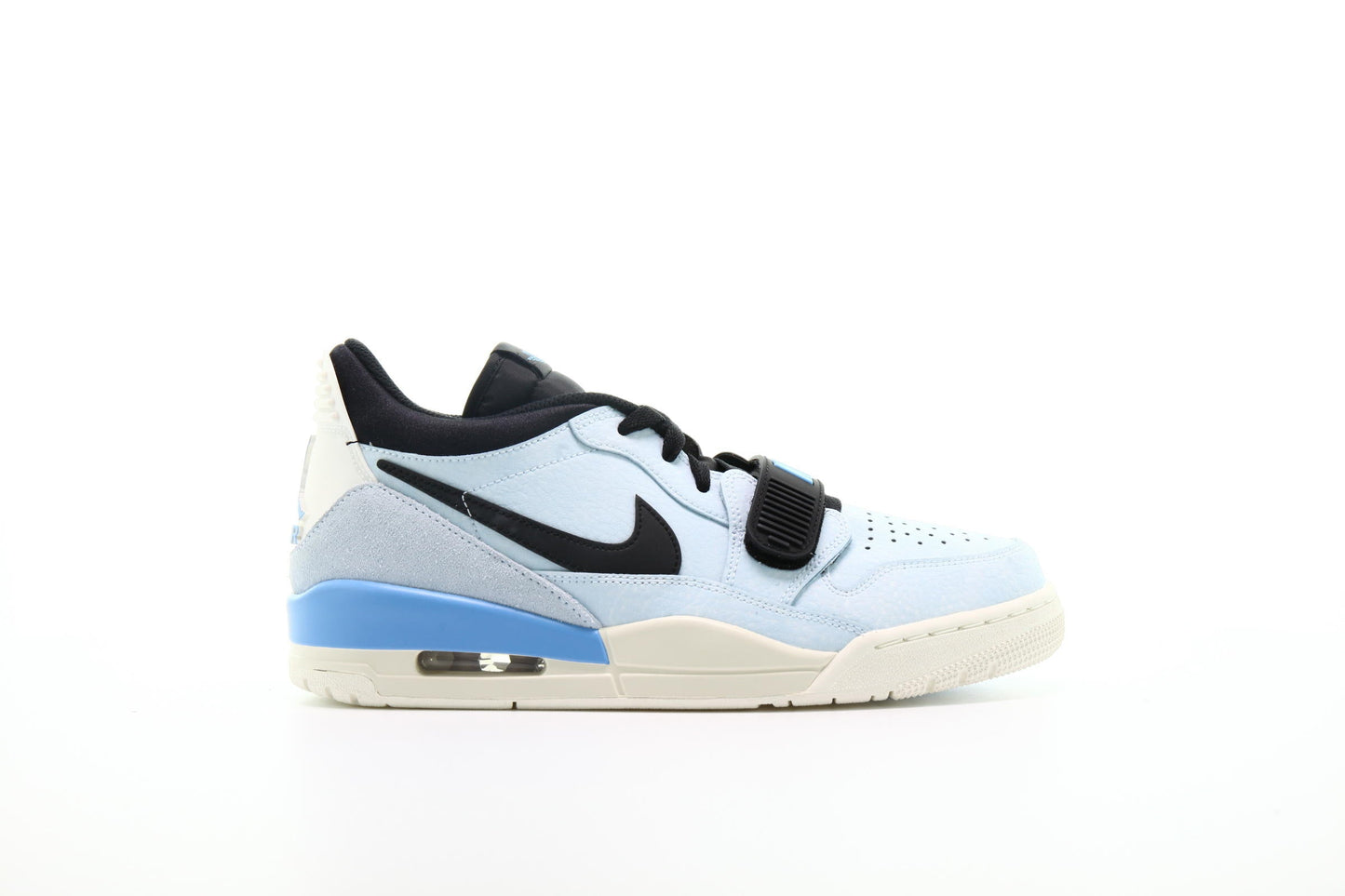 Exclusive Air Jordan Legacy 312 Low "Pale Blue" — 3.5 — Front View