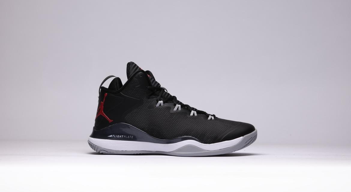 Exclusive Air Jordan Super Fly 3 "Gym Red" — 3.5 — Front View