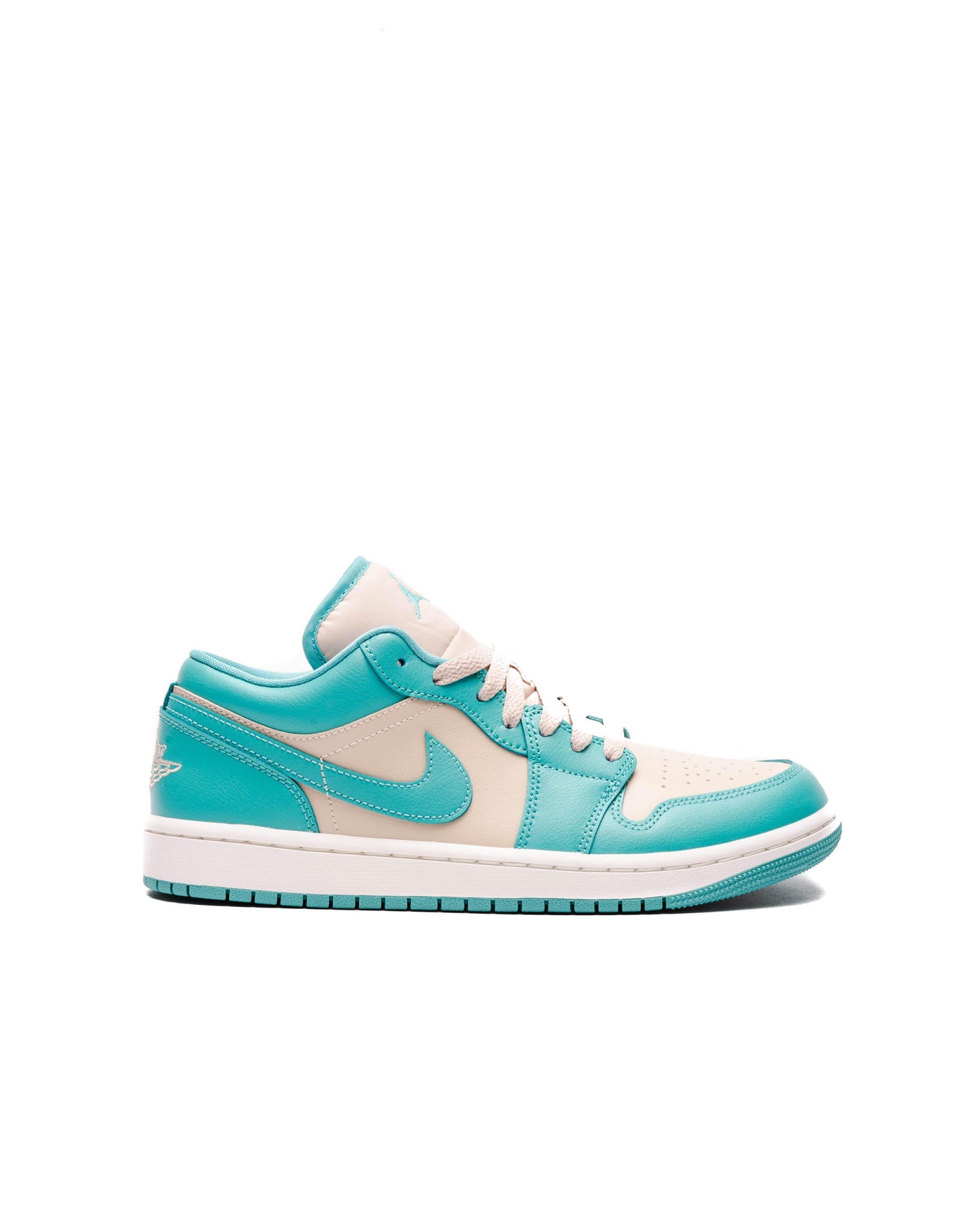Exclusive Air Jordan WMNS 1 Low — 5 — Front View