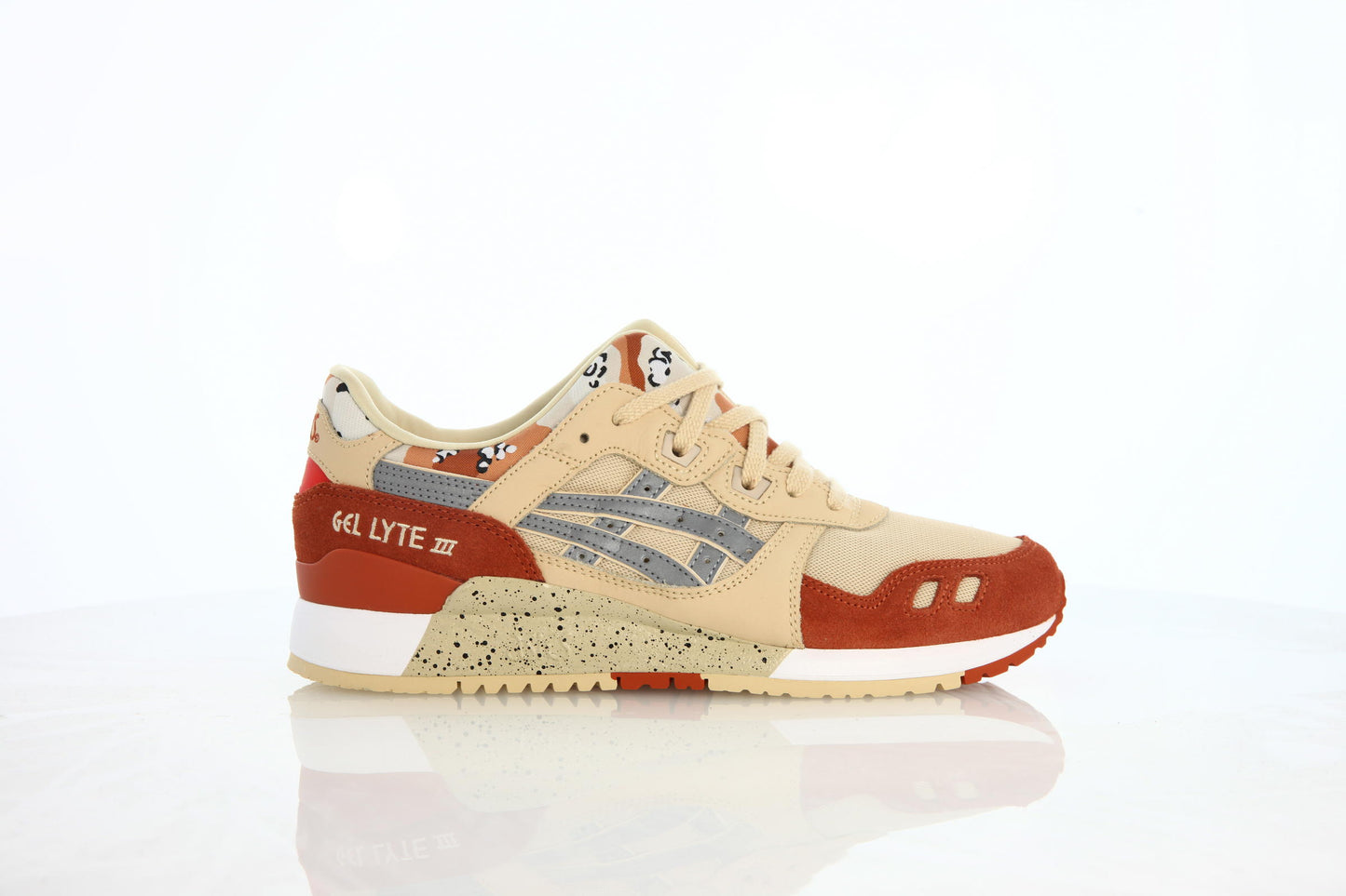 Exclusive Asics Gel-Lyte III "Marzipan" — 4 — Front View