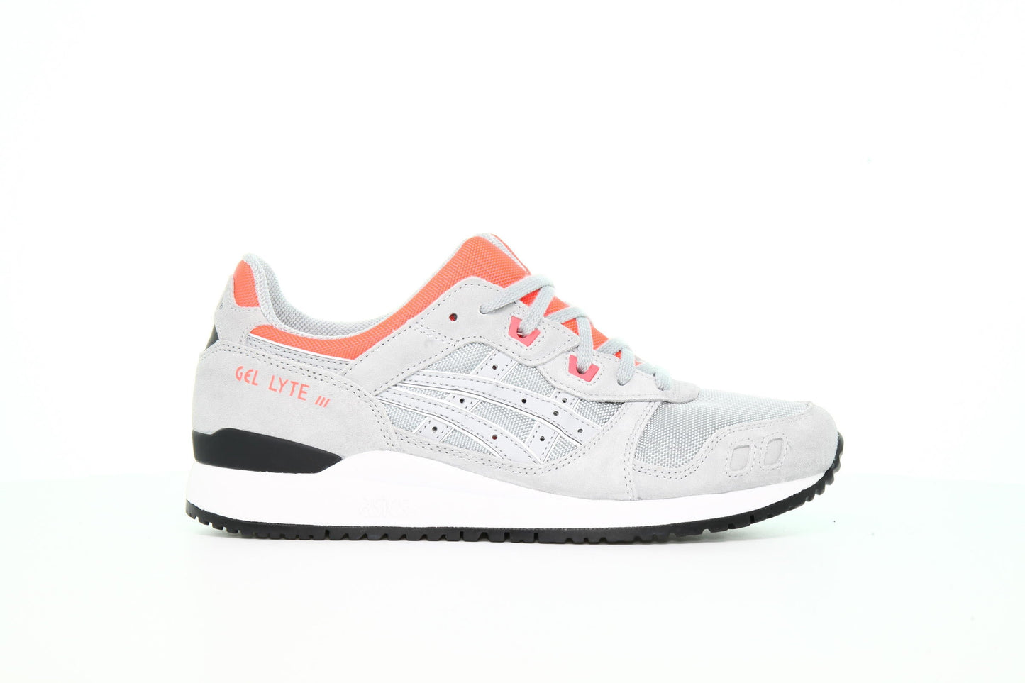Exclusive Asics GEL-LYTE III OG "Piedmont Grey" — 4 — Front View