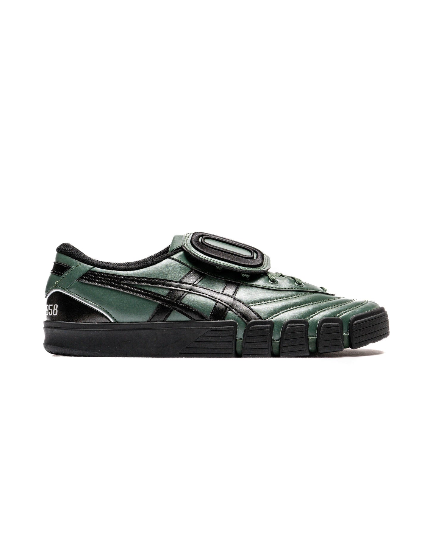 Exclusive Asics x OTTO958 GEL-FLEXKEE — 4 — Front View