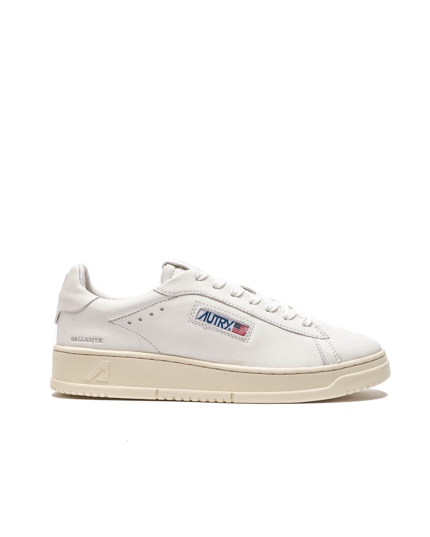 Exclusive Autry Action Shoes Dallas Low — 6 — Front View