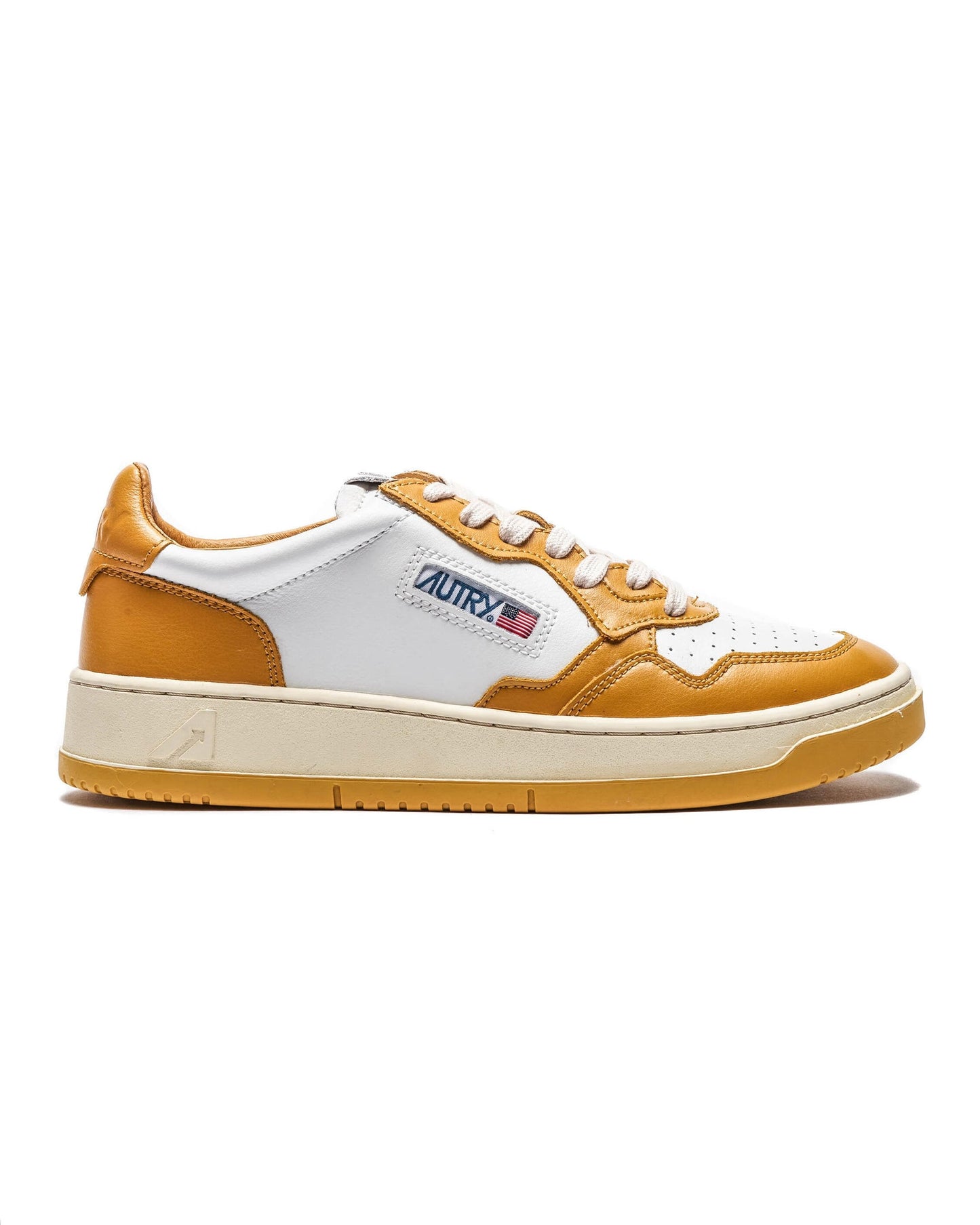 Exclusive autry action shoes Medalist Low — 6 — Front View