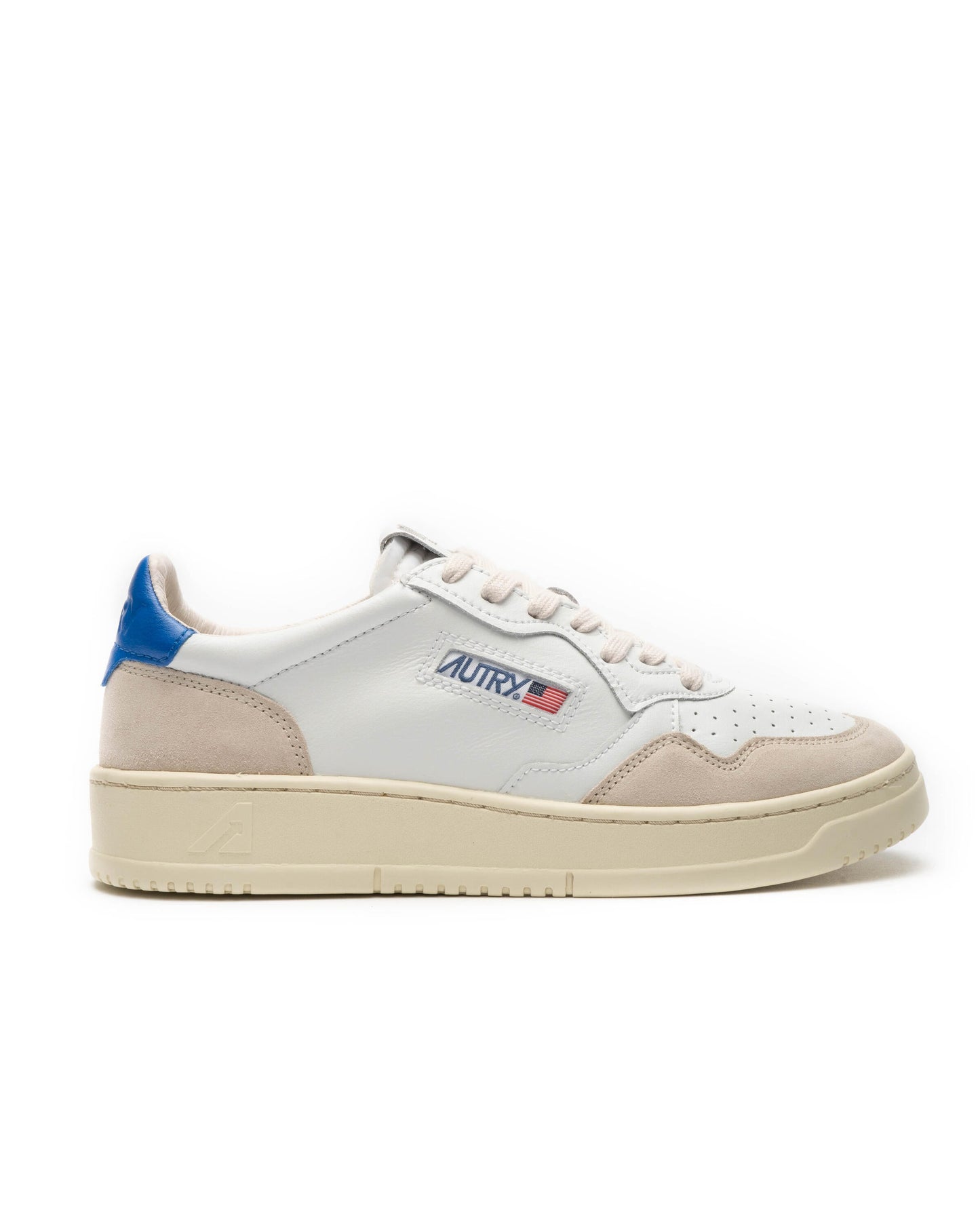 Exclusive Autry Action Shoes Medalist Low — 6 — Front View