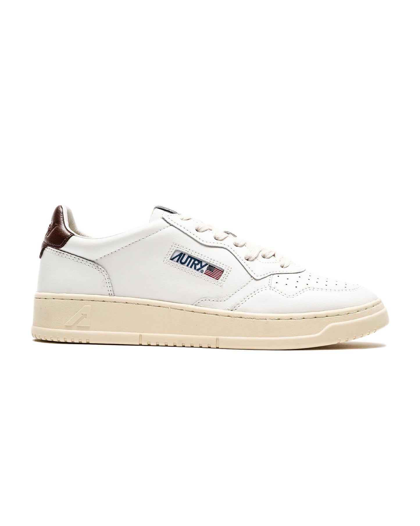 Exclusive Autry Action Shoes MEDALIST LOW — 6 — Front View