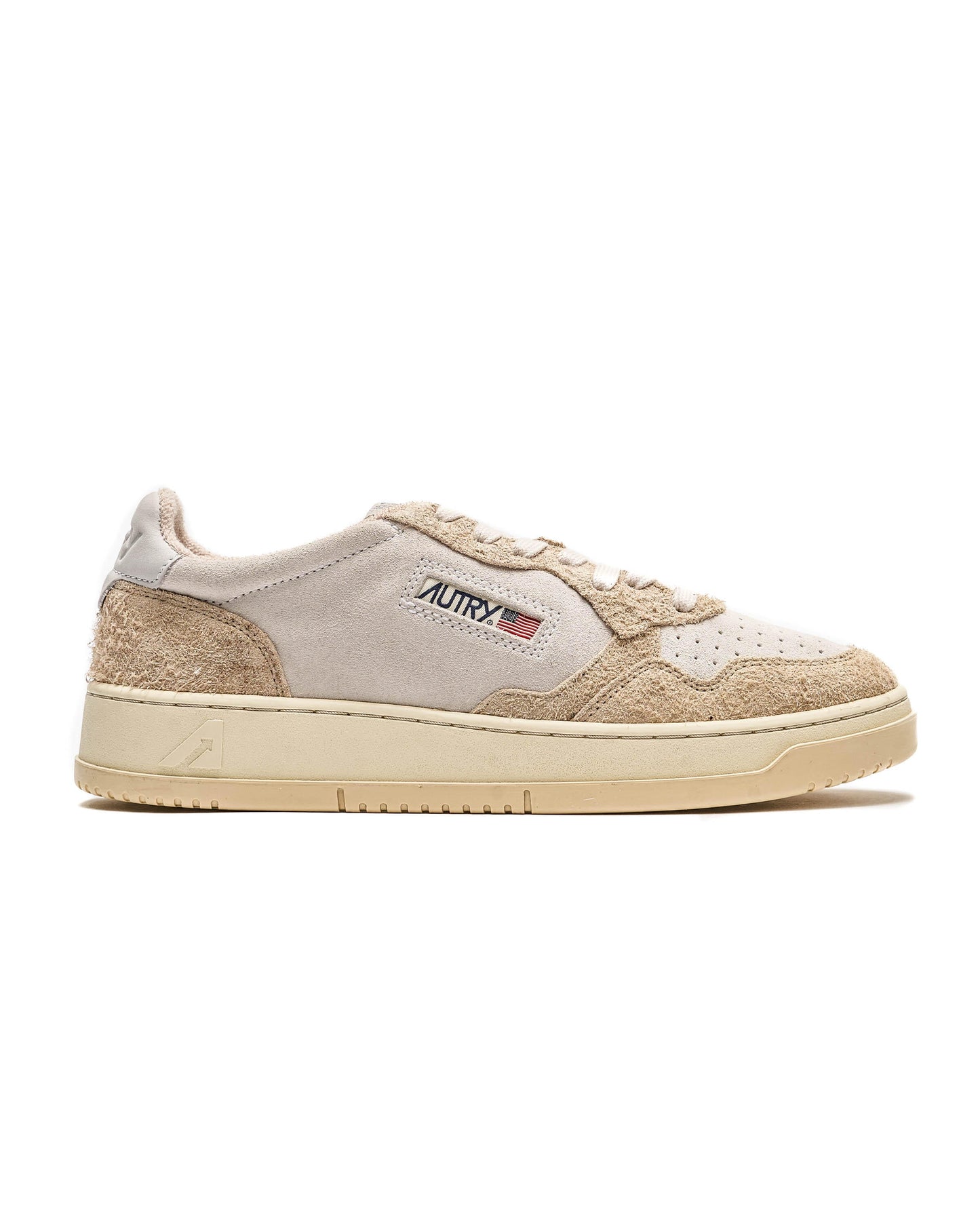 Exclusive Autry Action Shoes MEDALIST LOW — 6 — Front View