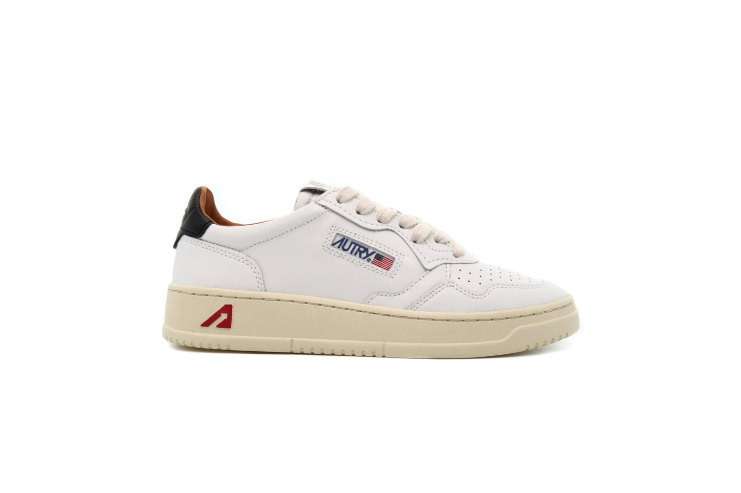 Exclusive Autry Action Shoes WMNS MEDALIST LOW "BLACK" — 3.5 — Front View