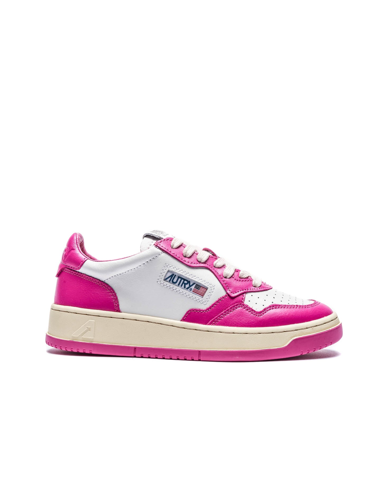 Exclusive Autry Action Shoes Wmns Medalist Low — 5 — Front View