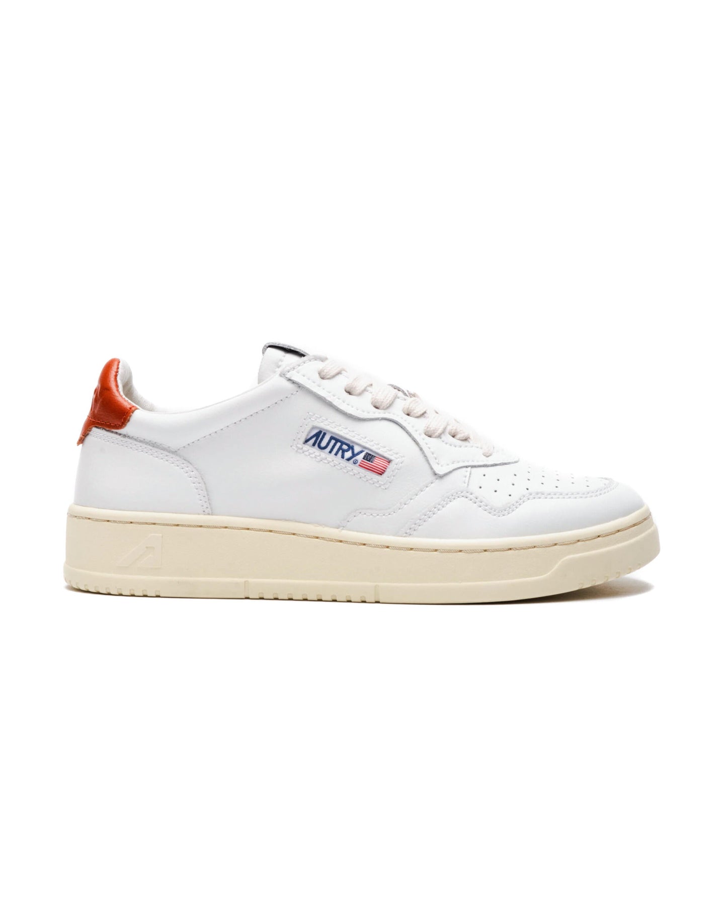 Exclusive Autry Action Shoes WMNS Medalist Low — 5 — Front View