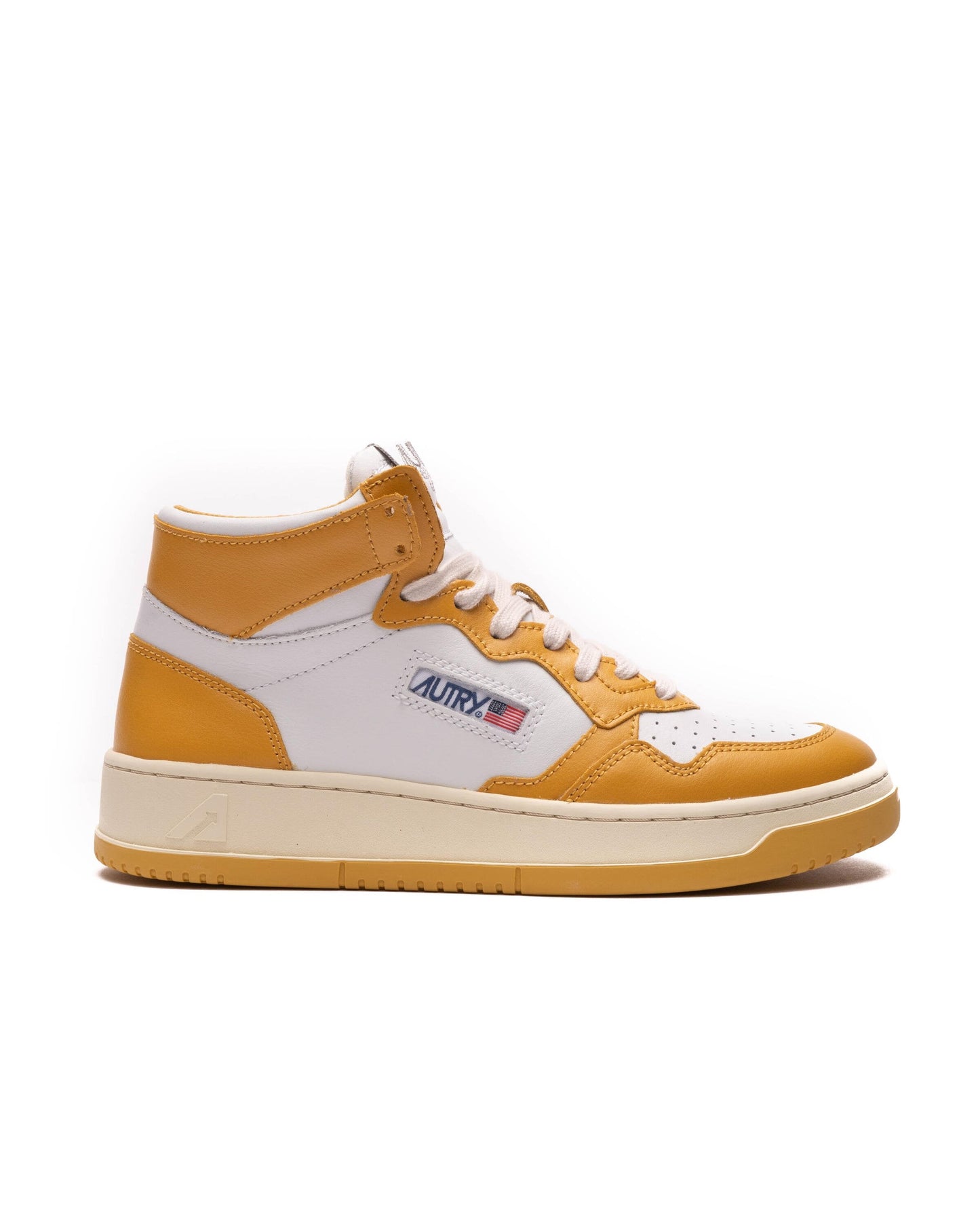 Exclusive Autry Action Shoes Wmns Medalist Mid — 5 — Front View