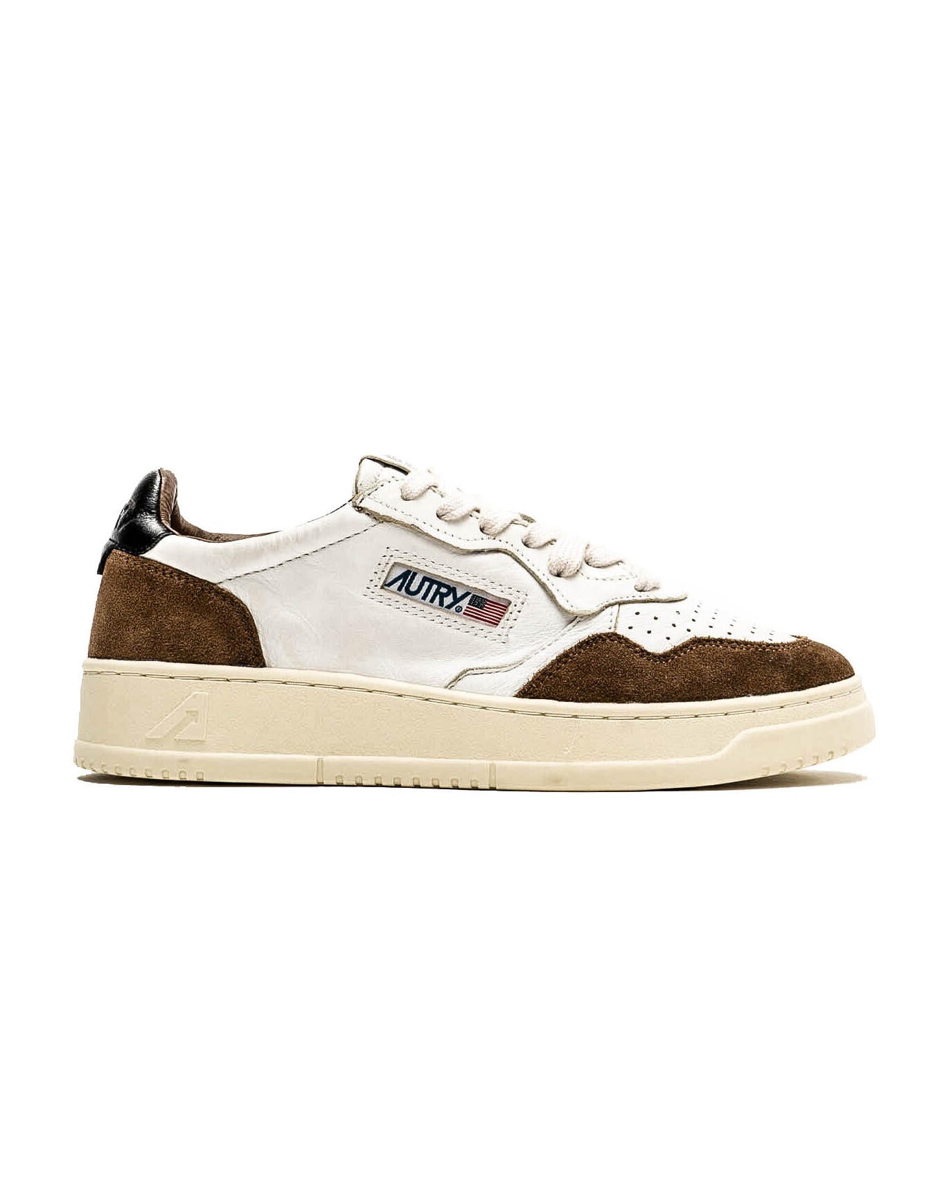 Exclusive Autry Action Shoes WMNS MEDALIST LOW — 5 — Front View