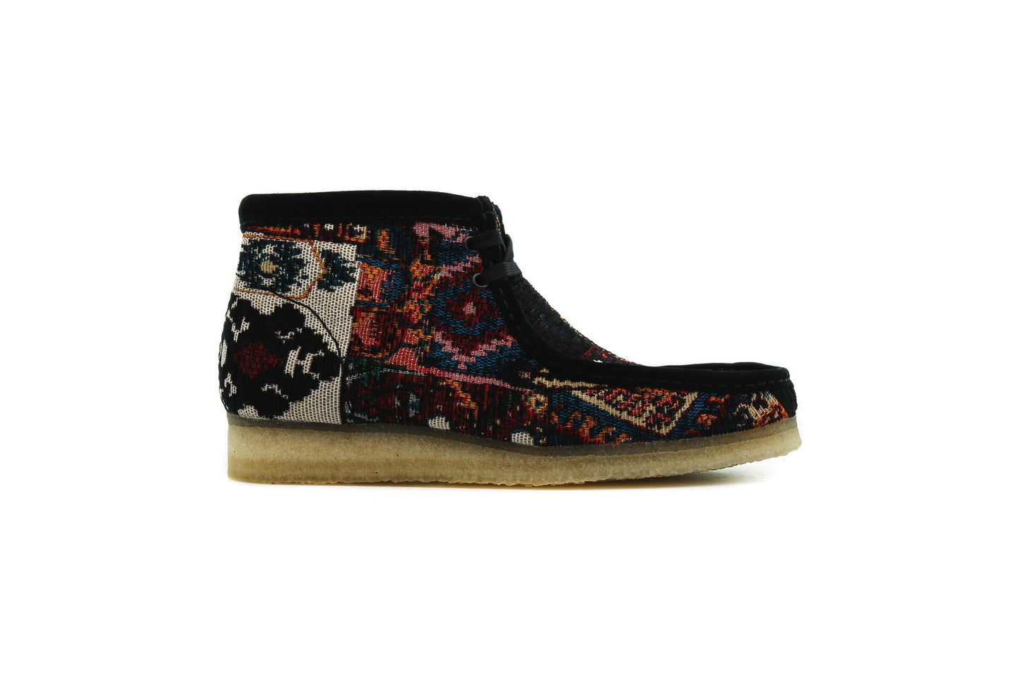 Exclusive Clarks Originals WALLABEE BOOT "BLACK" — 3 — Front View