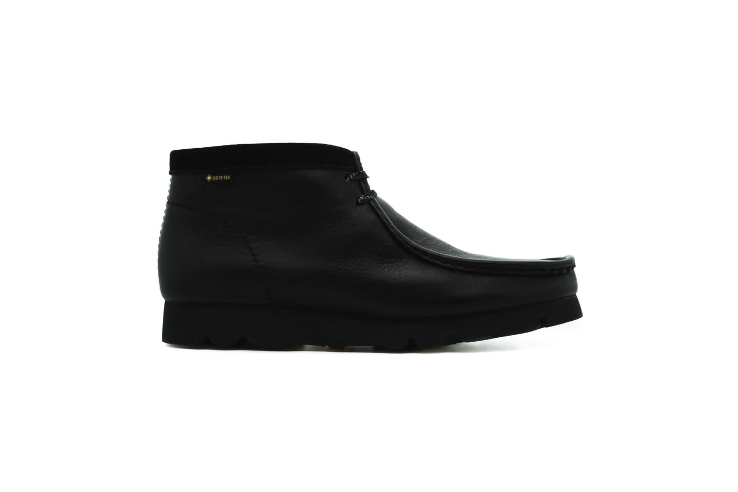 Exclusive Clarks Originals WALLABEE BOOT Gore-Tex "BLACK" — 3 — Front View