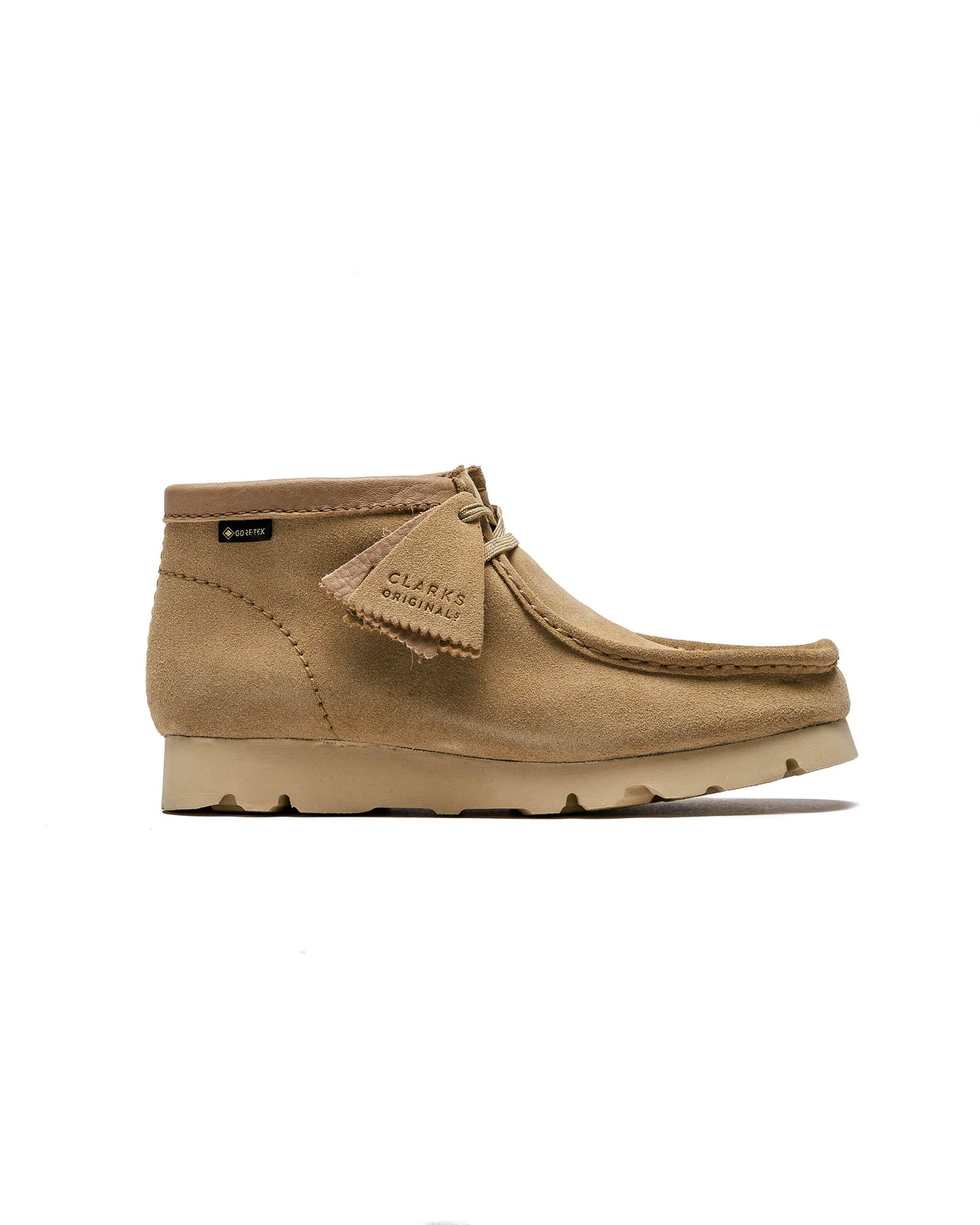 Exclusive Clarks Originals WALLABEE BOOT Gore-Tex "MAPLE" — 3 — Front View