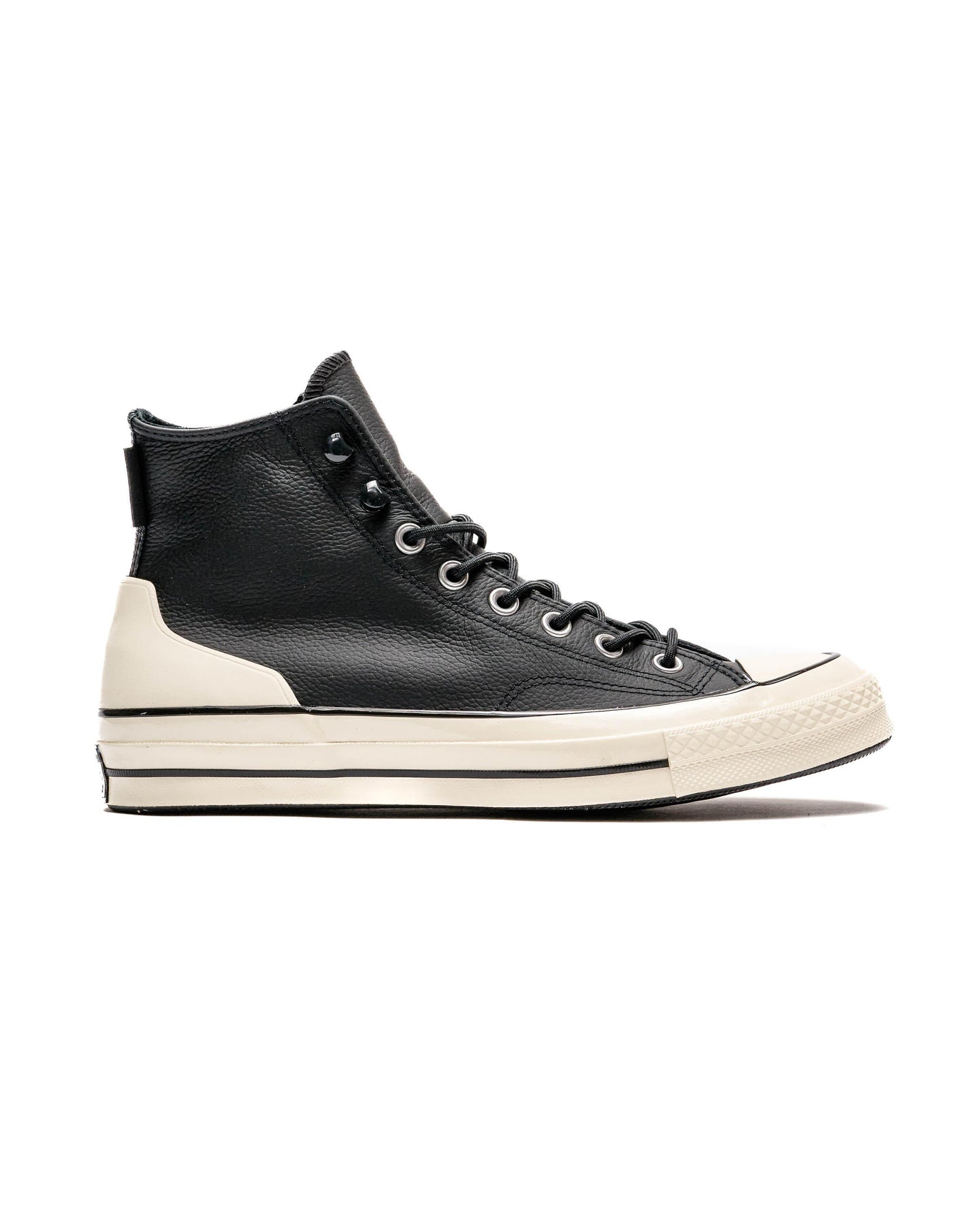 Exclusive Converse CHUCK 70 HI Leather — 3 — Front View