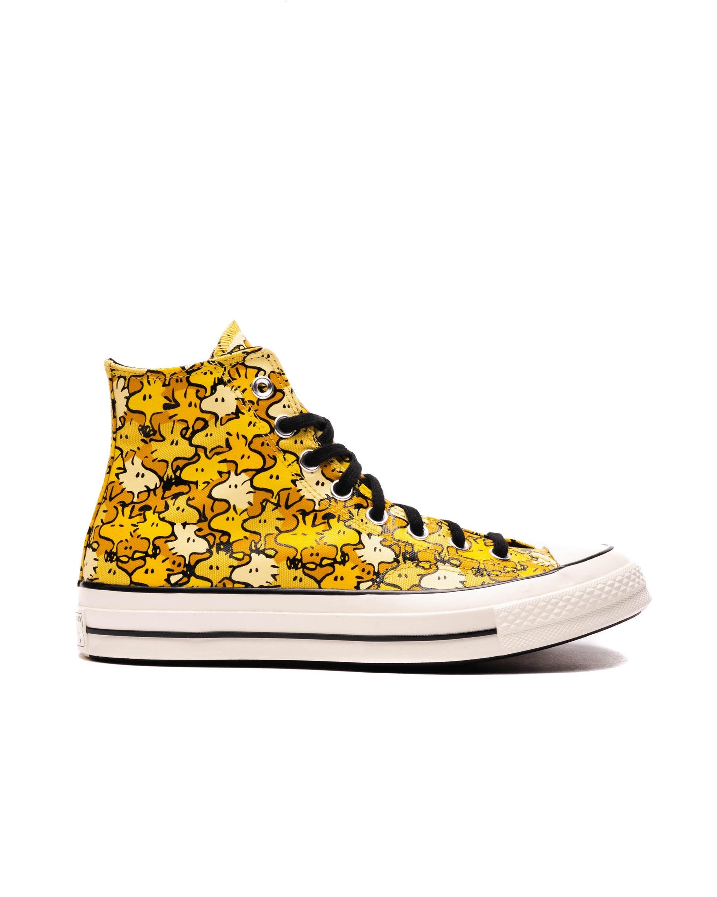 Exclusive Converse x Peanuts Chuck 70 HIGH — 3 — Front View