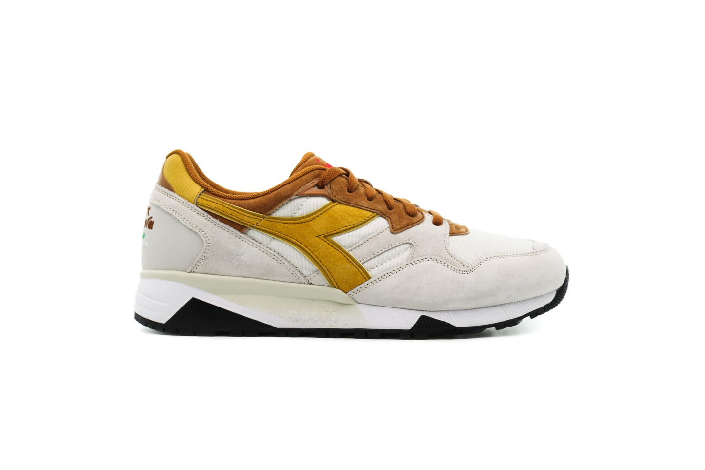 Exclusive Diadora N9002 OVERLAND — 1.5 — Front View