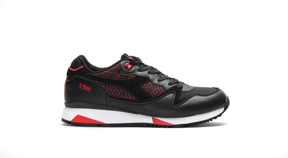 Exclusive Diadora V7000 SAMURAI "Black" — 1.5 — Front View