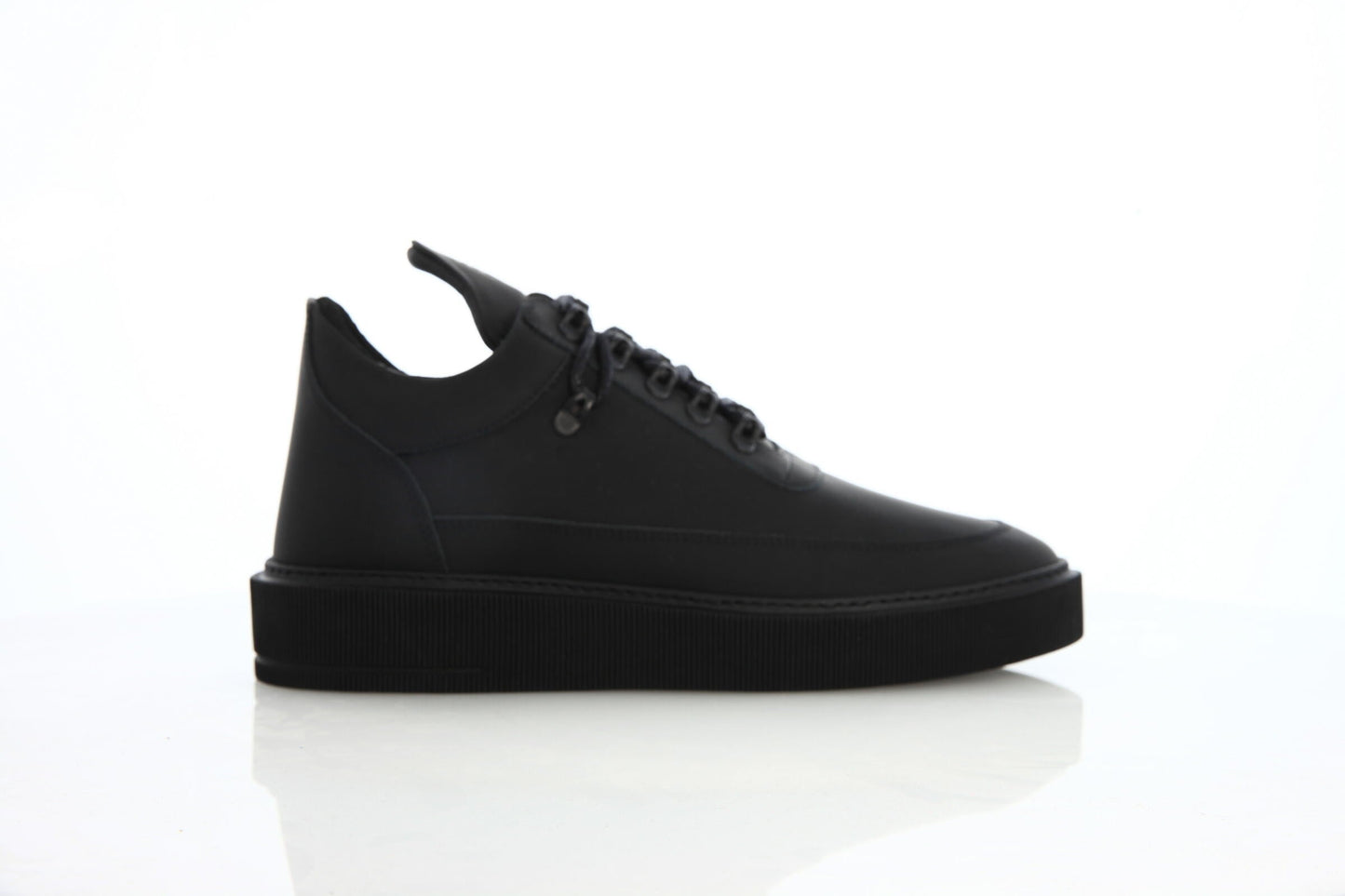 Exclusive FILLING PIECES Low Top Dress Cup Gala "All Black" — 6.5 — Front View