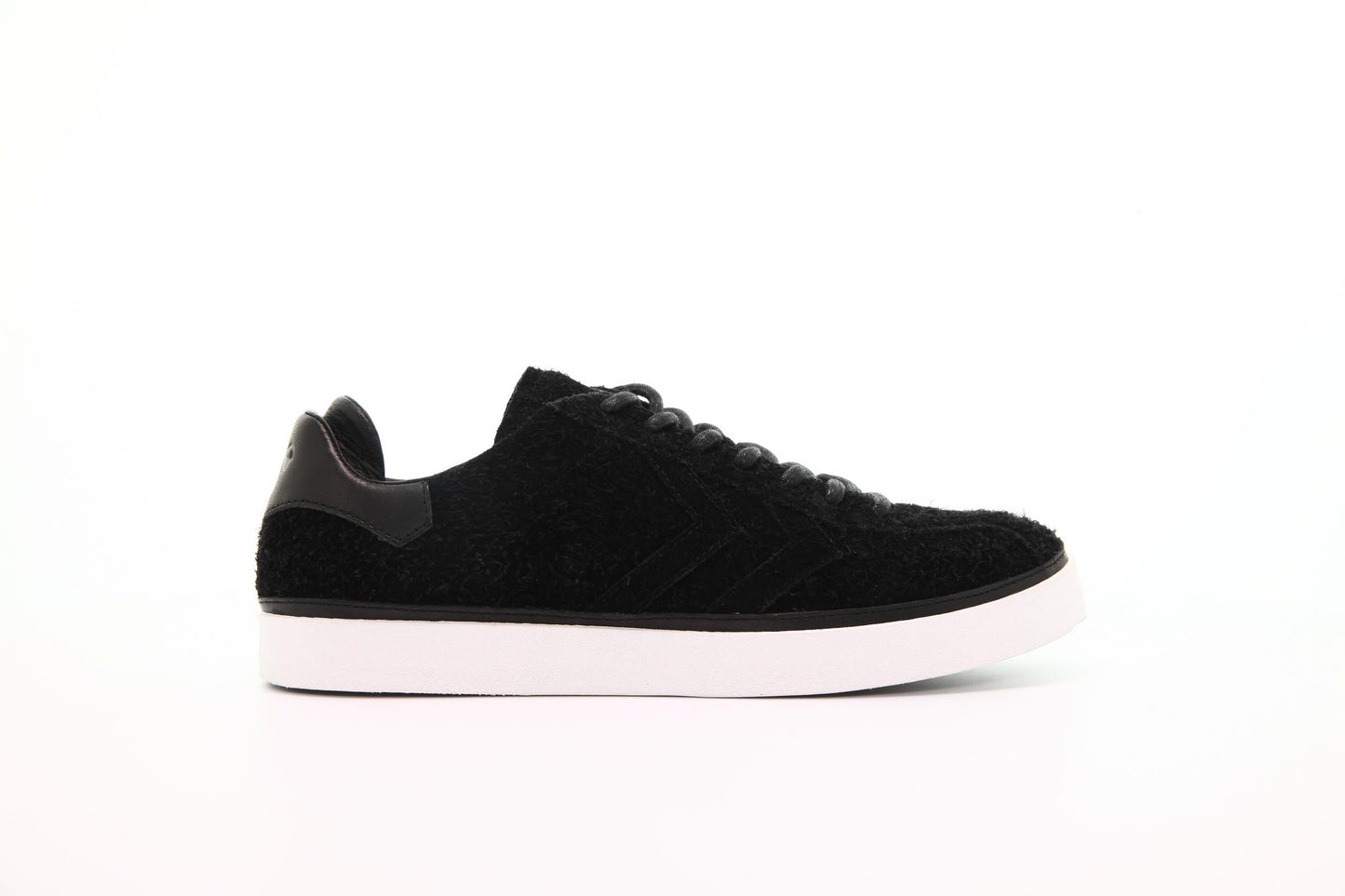 Exclusive Hummel Diamant "Black" — 4.5 — Front View