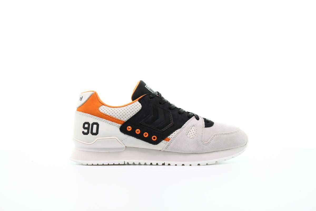 Exclusive Hummel x Hanon Marathona OG "White" — 4.5 — Front View